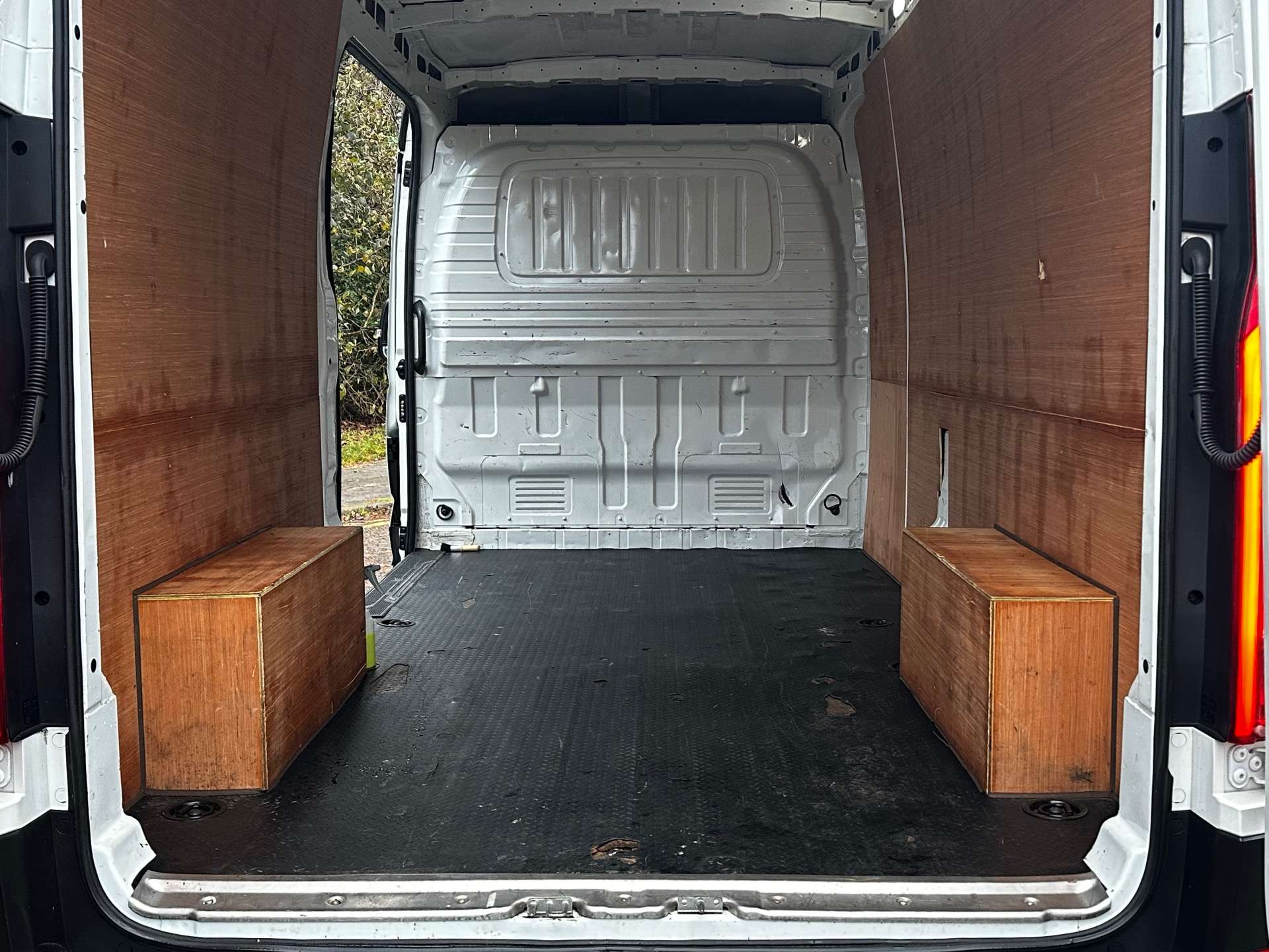 MAXUS DELIVER 9 2.0 Lux LWB #10