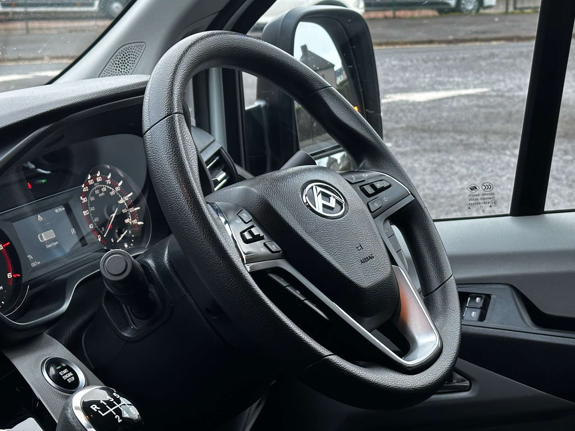 MAXUS DELIVER 9 2.0 Lux LWB #11