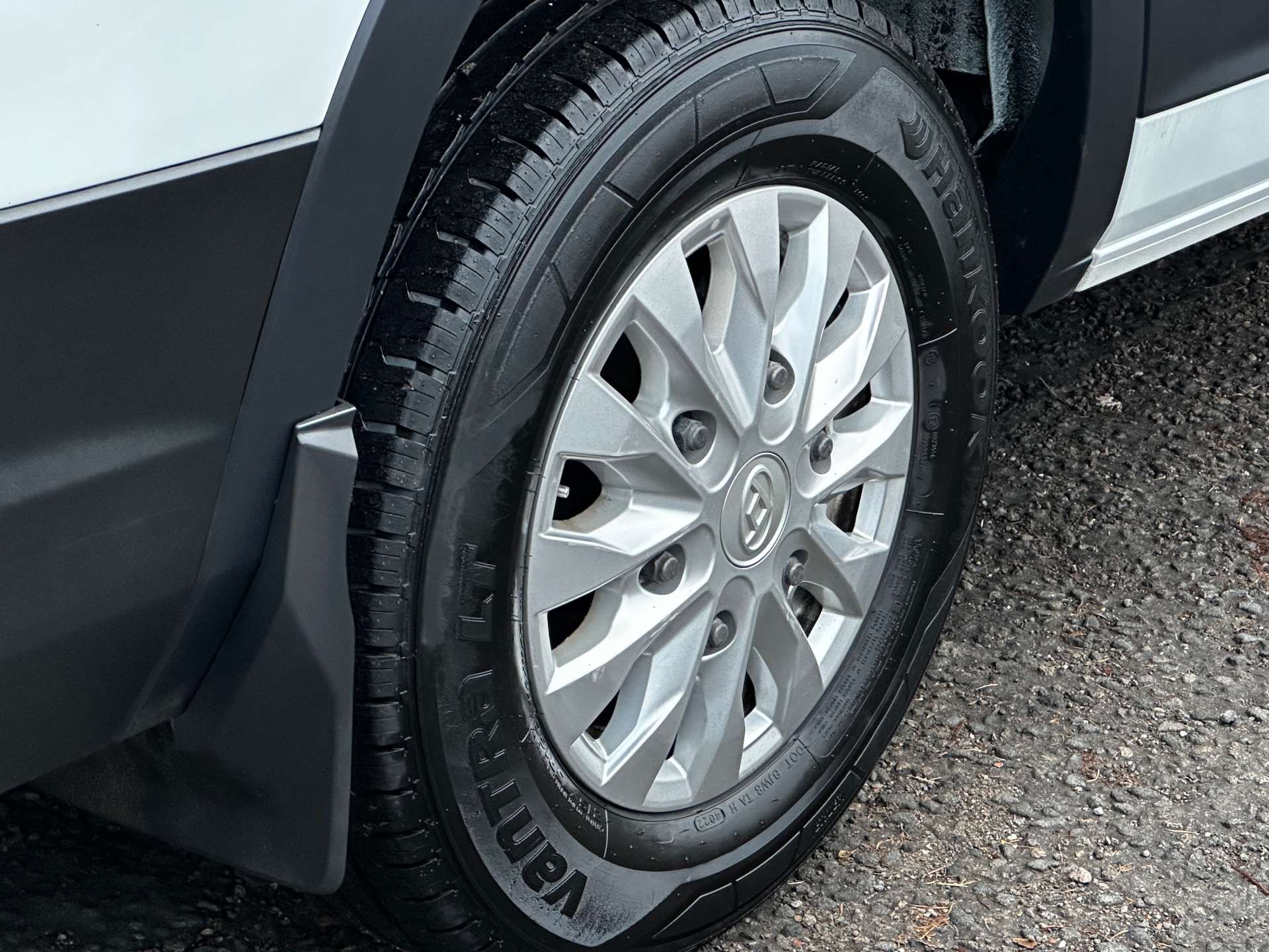 MAXUS DELIVER 9 2.0 Lux LWB #15