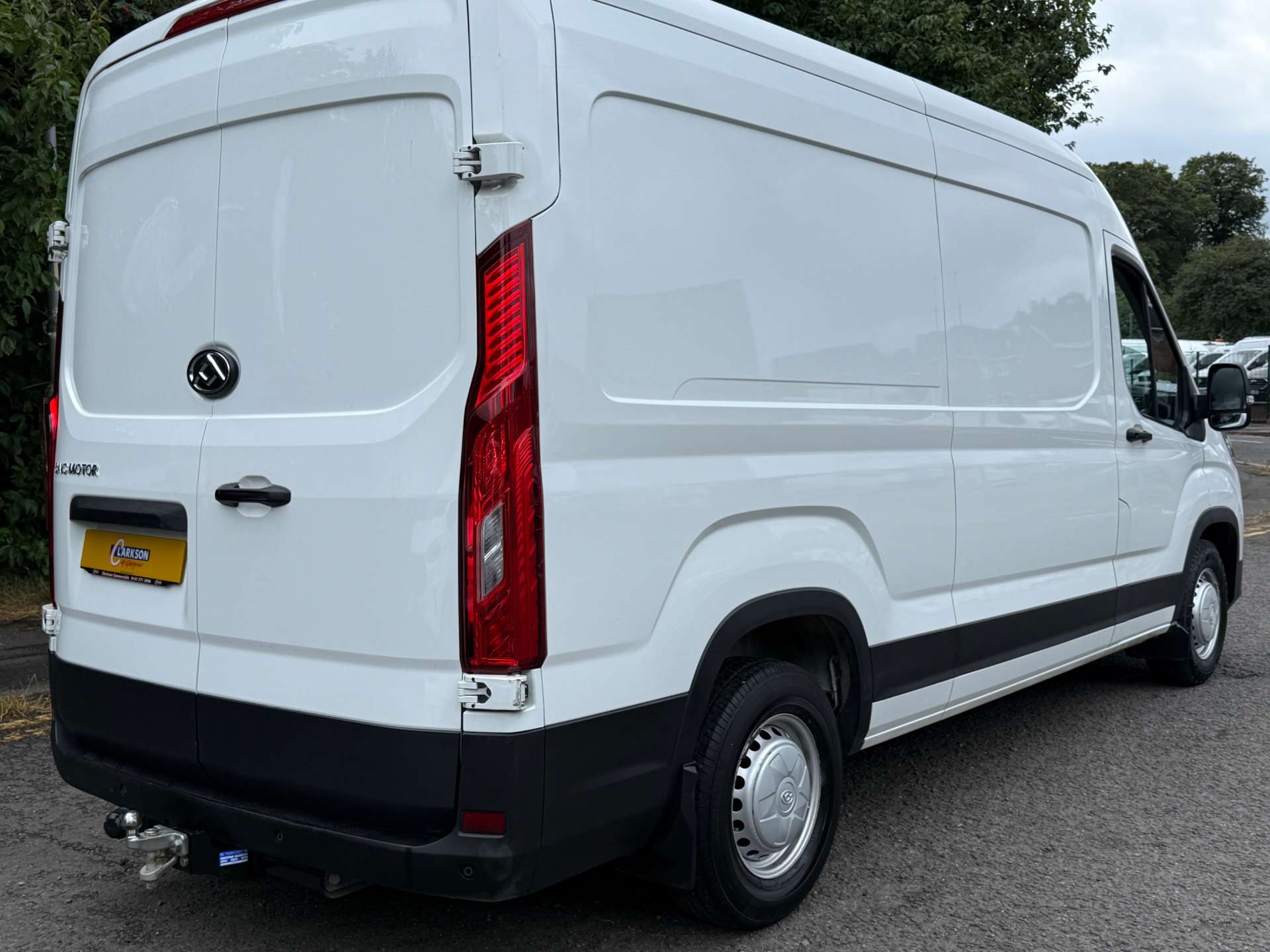 MAXUS DELIVER 9 L3H2 (LWB) Choice #3