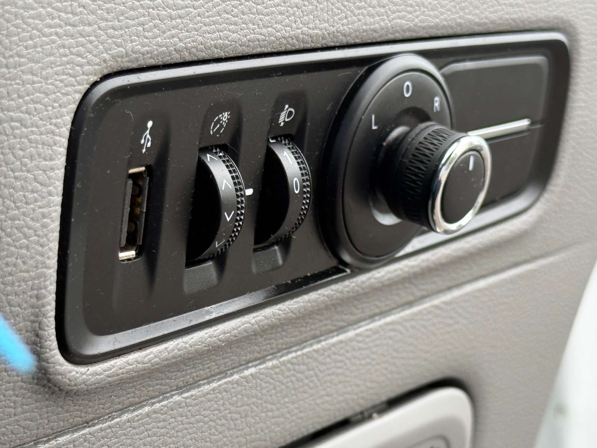MAXUS DELIVER 9 L3H2 (LWB) Choice #13