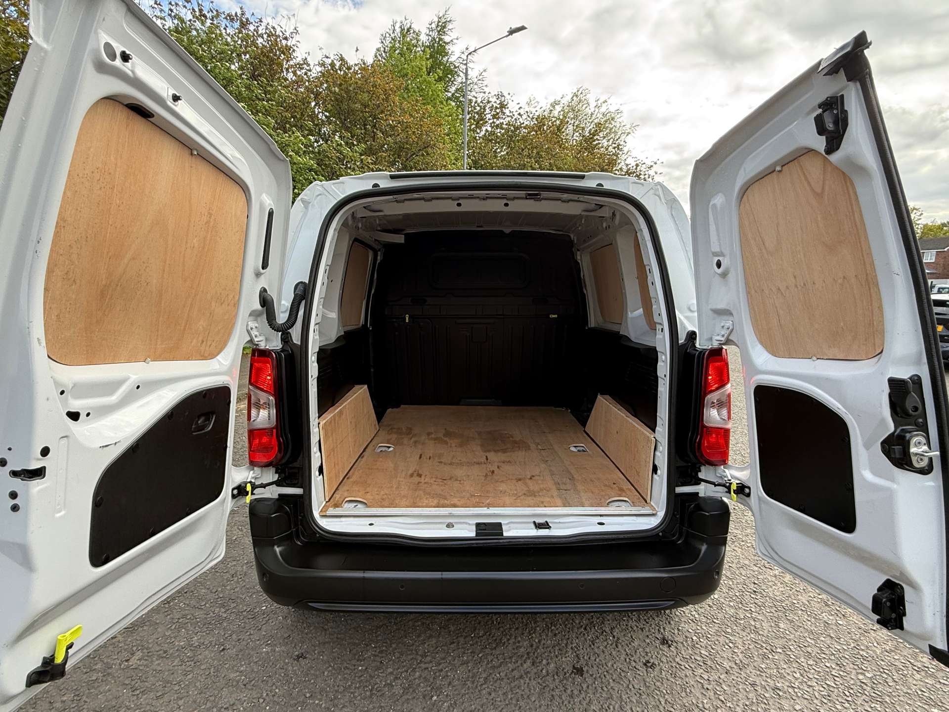 CITROEN BERLINGO 1000 Enterprise Edition BlueHDi #19