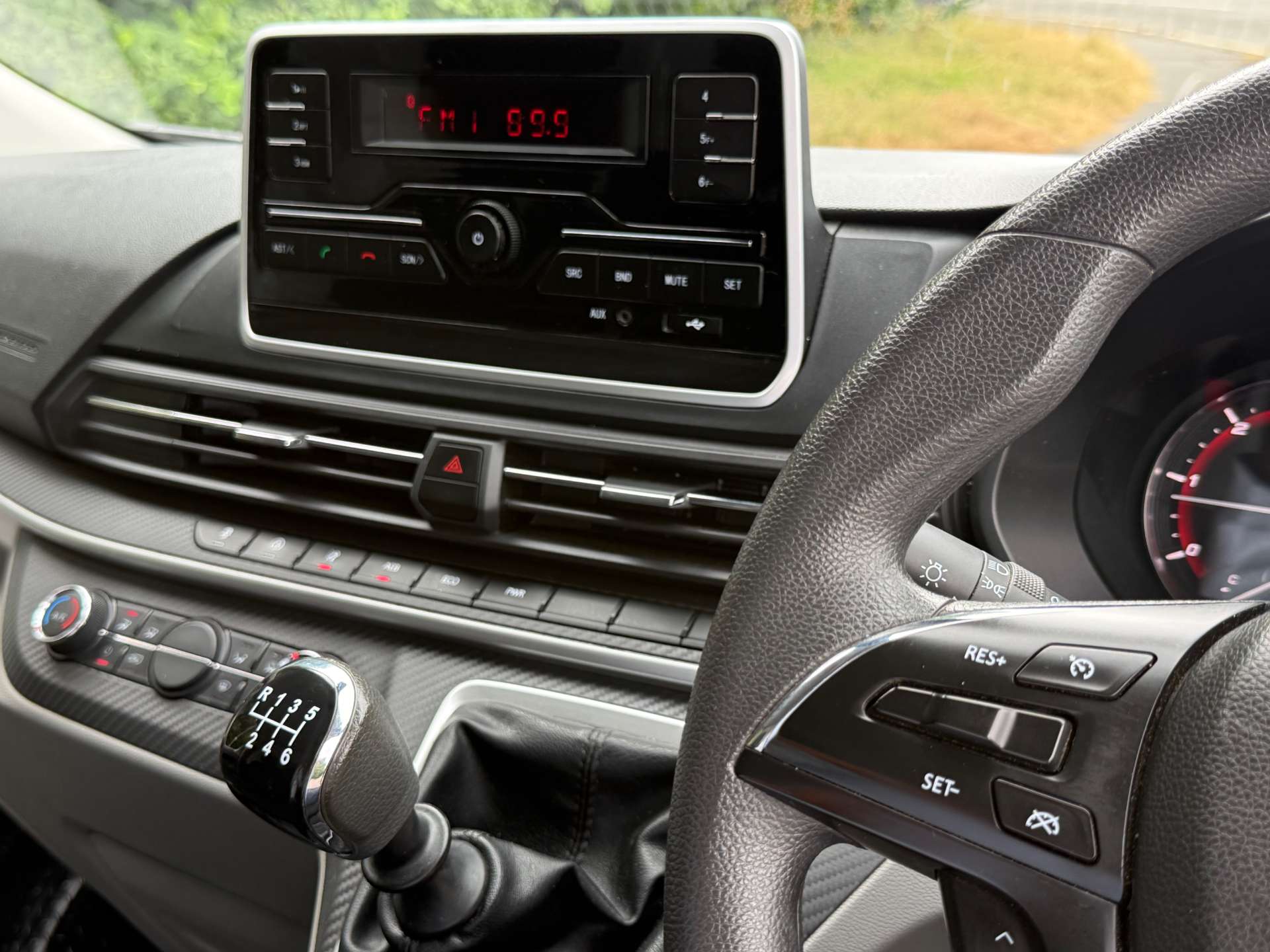 MAXUS DELIVER 9 L3H2 (LWB) Choice #19