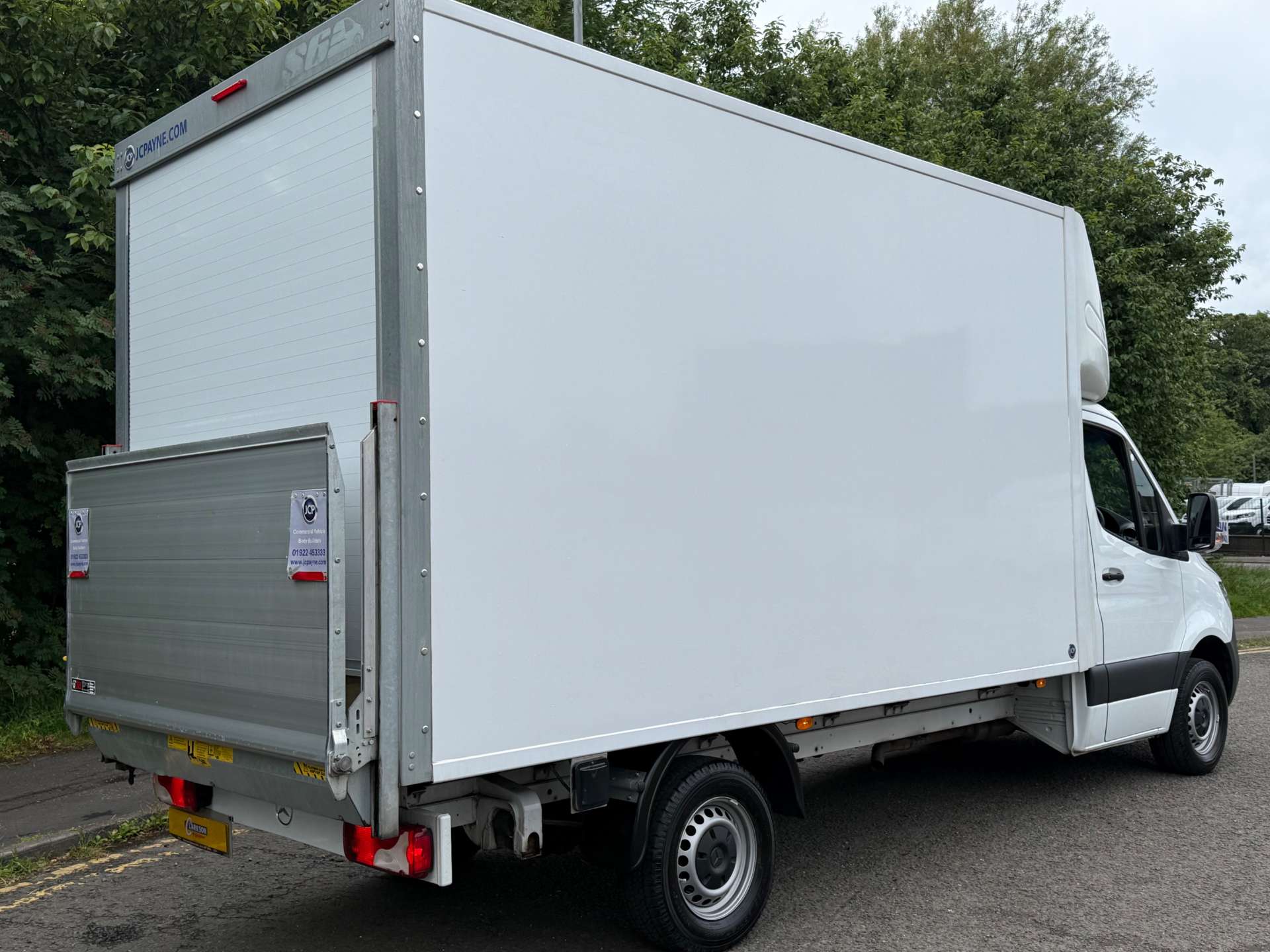 MERCEDES-BENZ SPRINTER 315 CDI Luton Box & Taillift #2
