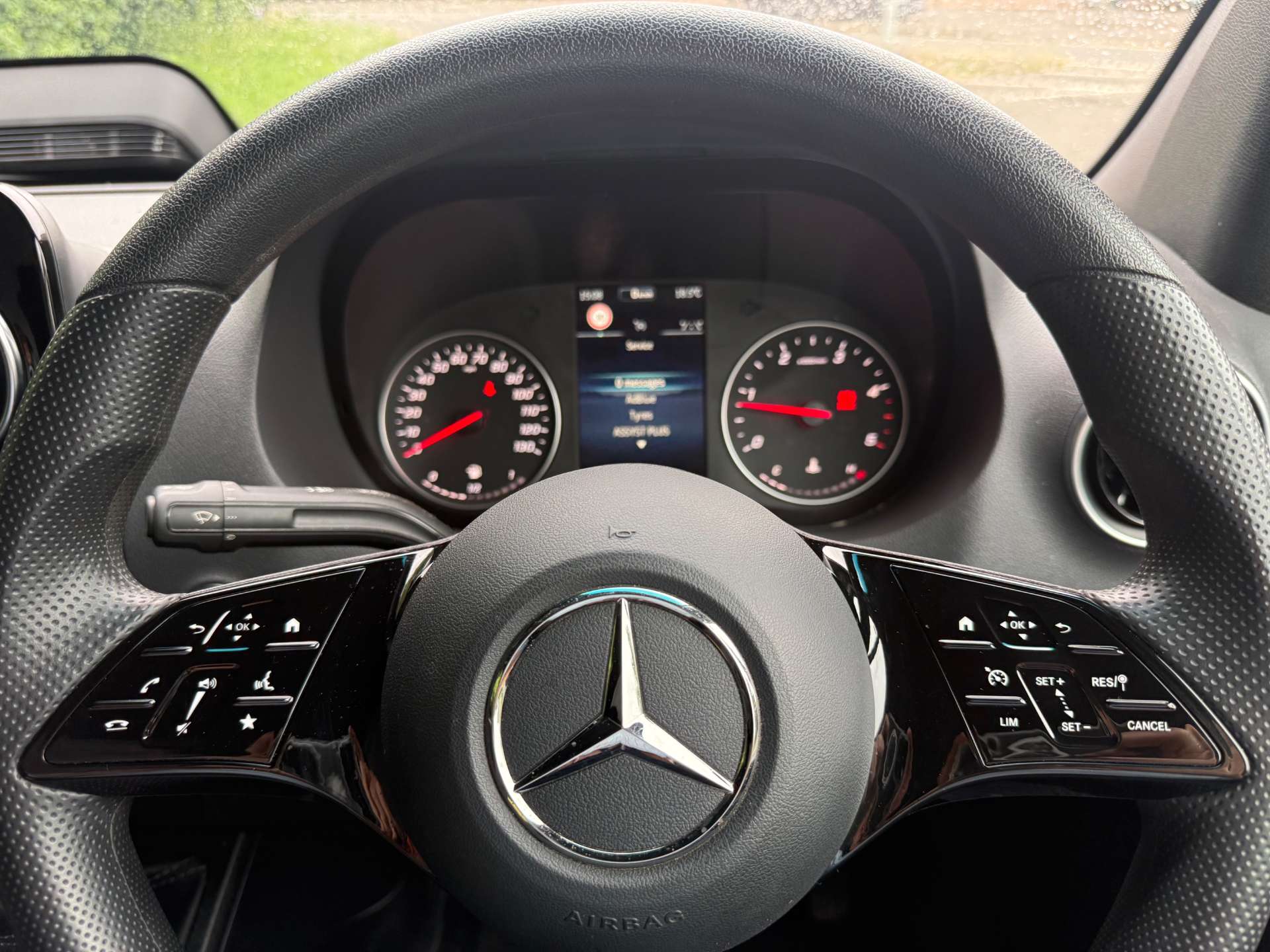 MERCEDES-BENZ SPRINTER 315 CDI Luton Box & Taillift #12