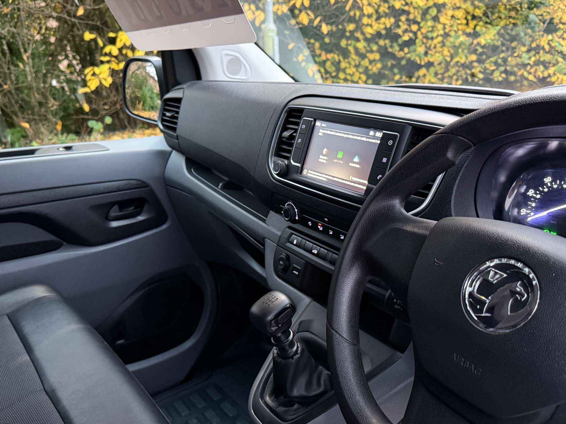 VAUXHALL VIVARO 2900 Dynamic L2 (Choice) #10