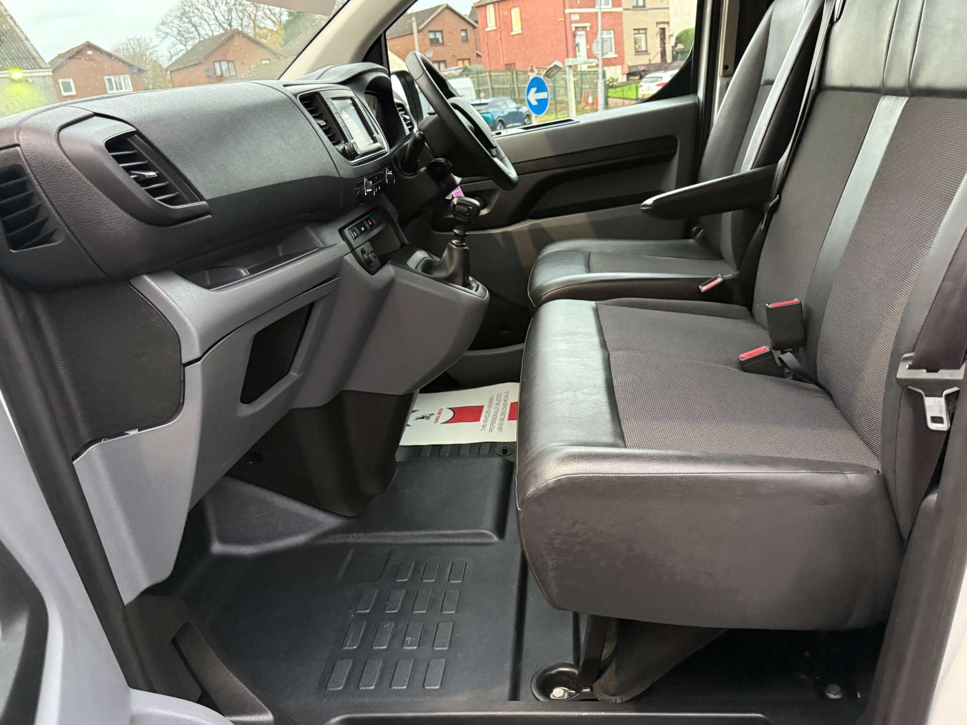 VAUXHALL VIVARO 2900 Dynamic L2 (Choice) #11