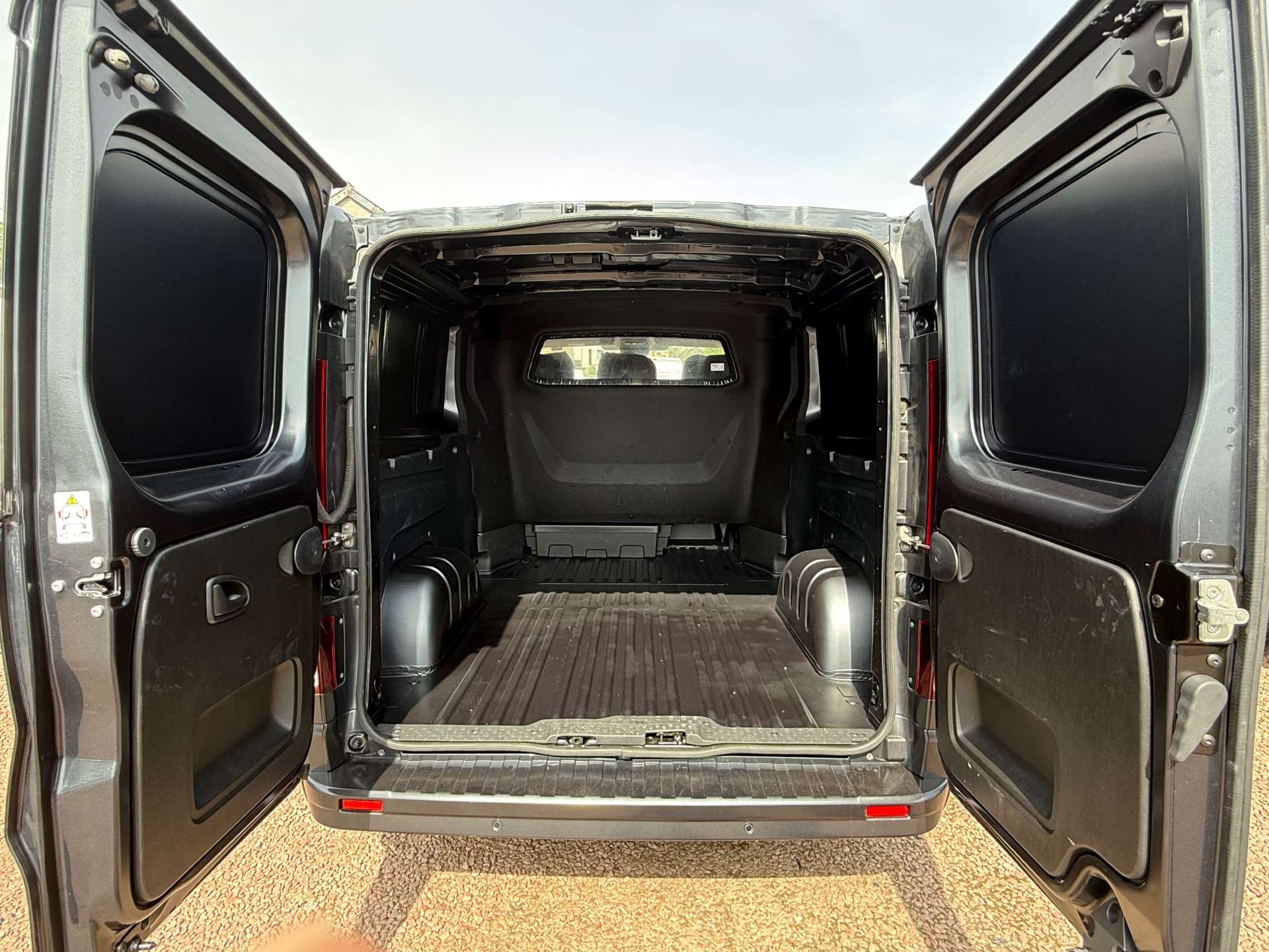 RENAULT TRAFIC 2.0 Trafic LL30 Extra Sport Blue DCI A #15