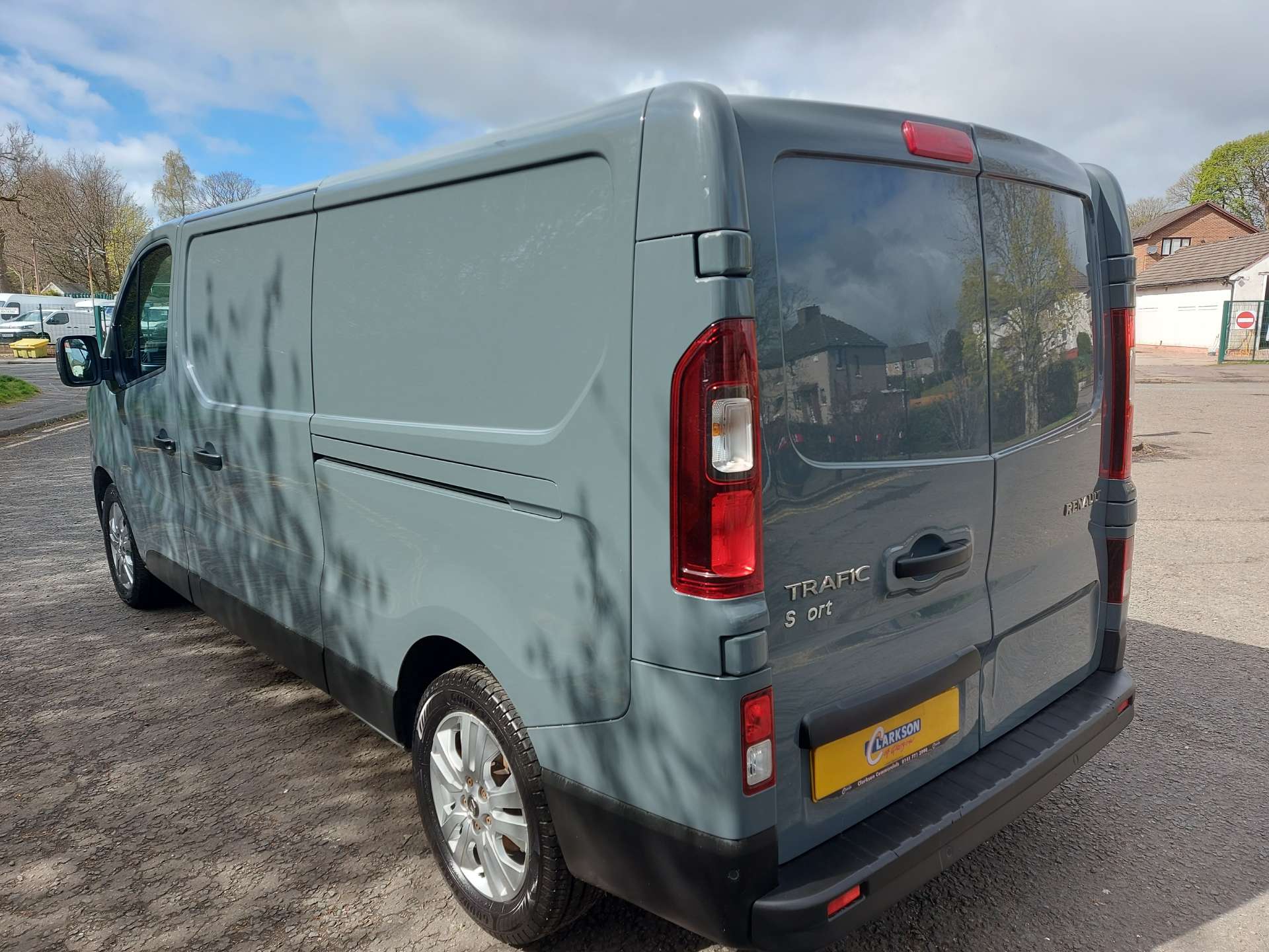 RENAULT TRAFIC 2.0 LL30 Sport Blue dCi (L2) #6