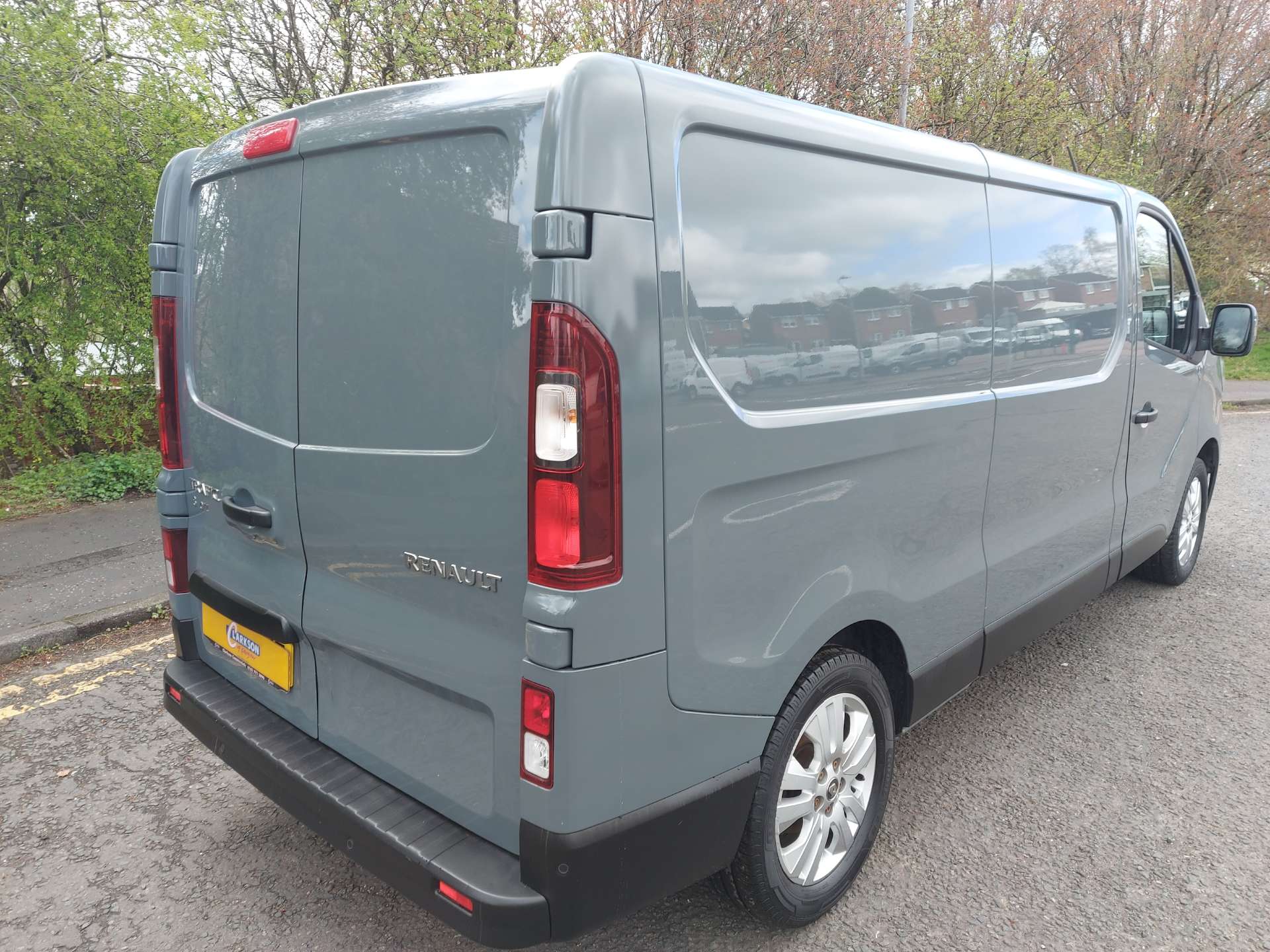 RENAULT TRAFIC 2.0 LL30 Sport Blue dCi (L2) #4