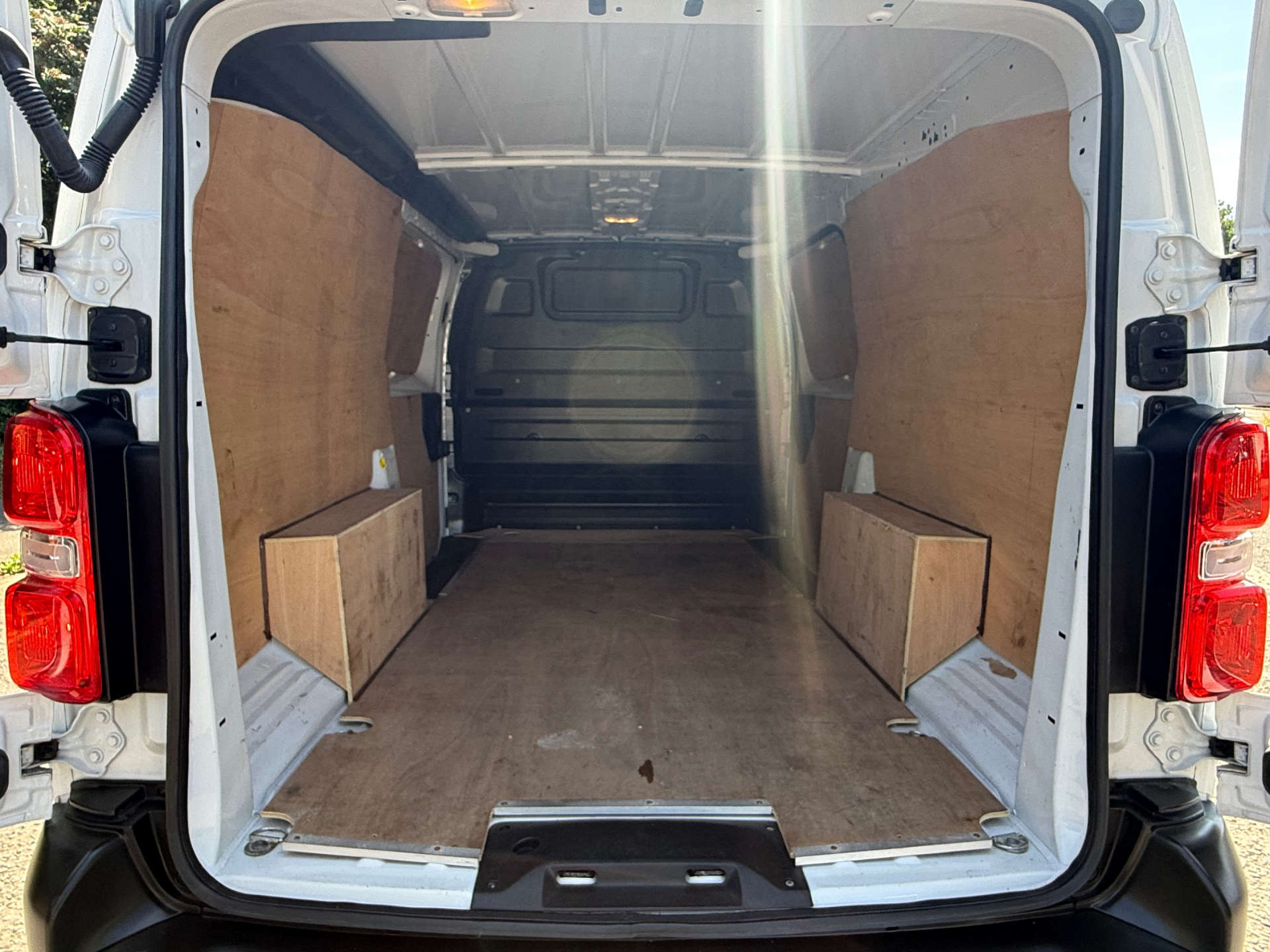 VAUXHALL VIVARO 2.0 Vivaro F3100 Prime #9