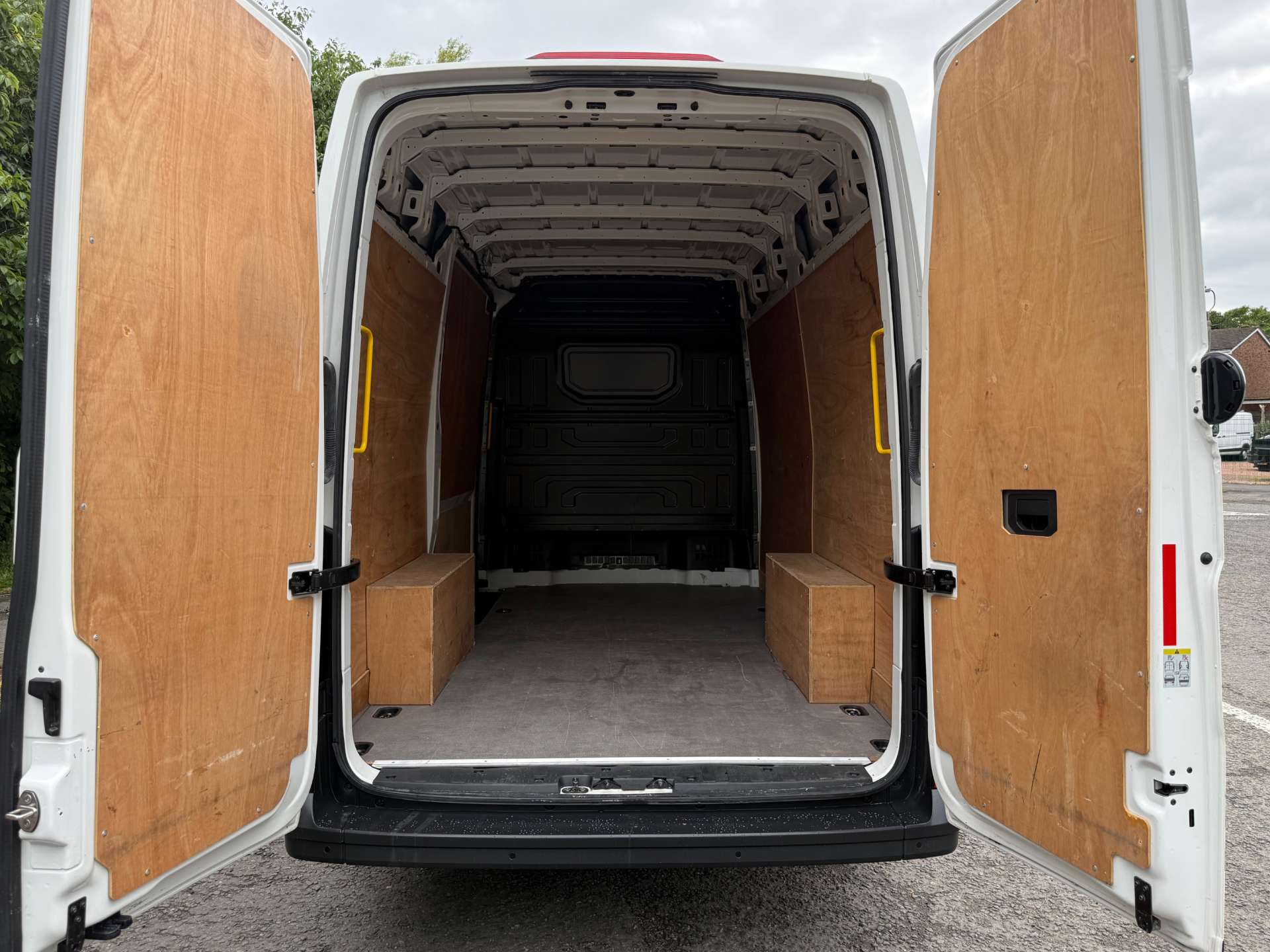 VOLKSWAGEN CRAFTER CR35 Trendline MWB 2.0TDI 140ps #20