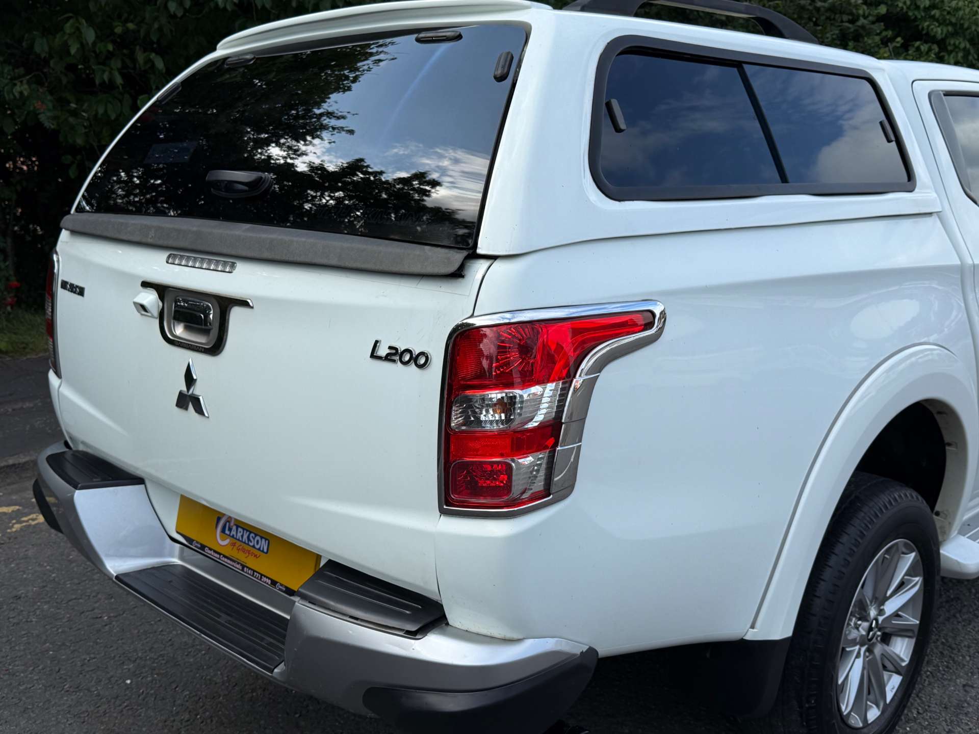 MITSUBISHI L200 2.4 Barbarian DI-D Auto 4WD #13