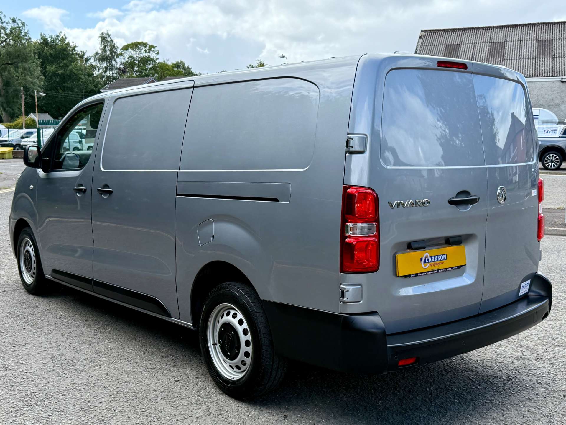 VAUXHALL VIVARO 2.0 F3100 Prime L2 #2