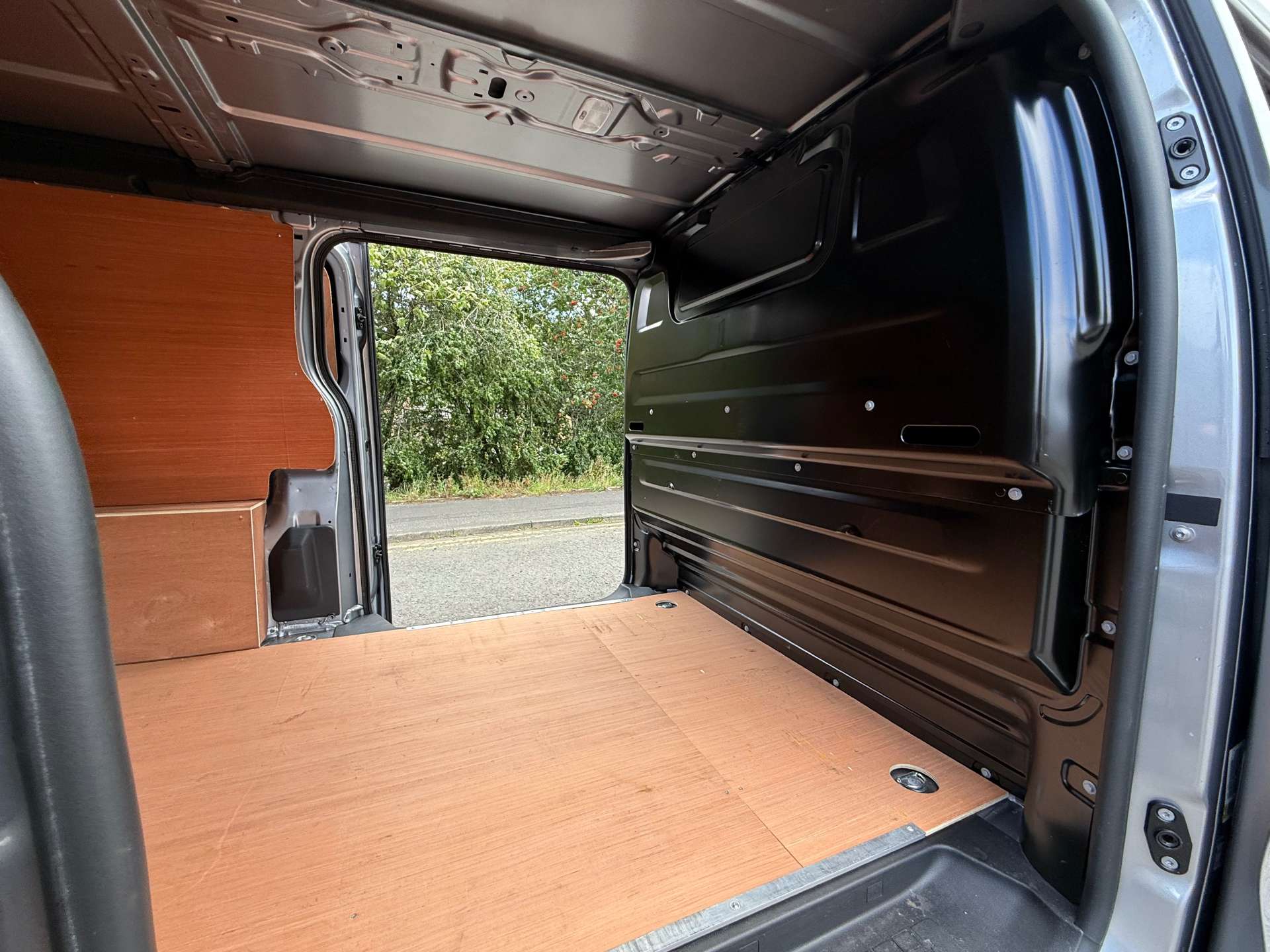 VAUXHALL VIVARO 2.0 F3100 Prime L2 #8