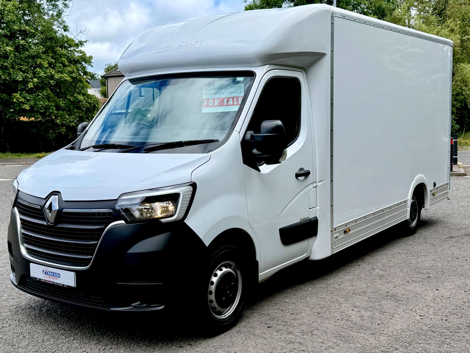 RENAULT MASTER LL35 Business LoLoader Luton Box Van #2