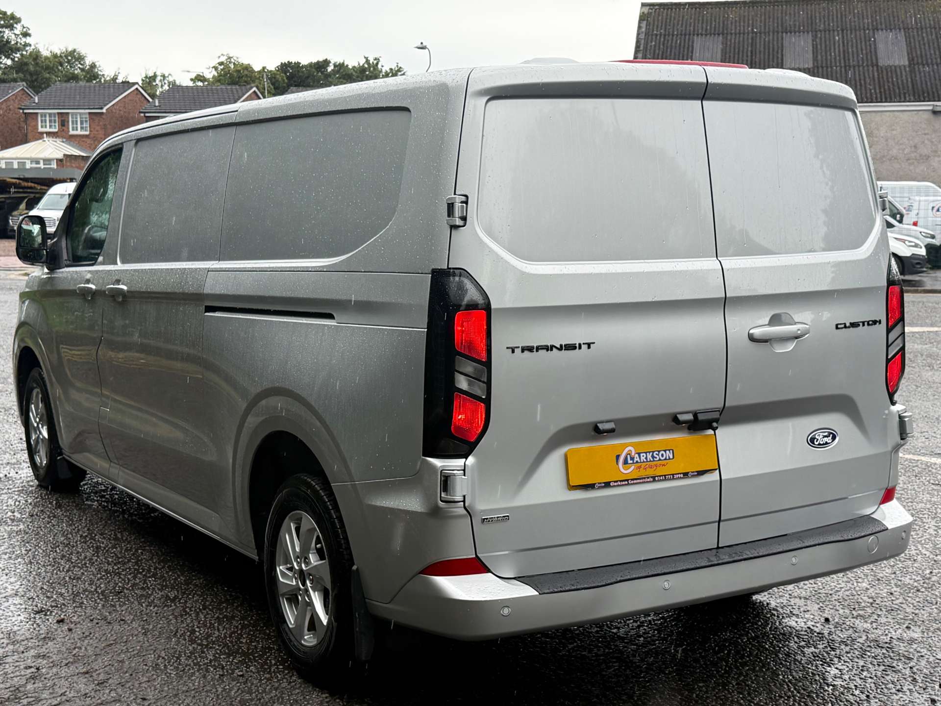 FORD TRANSIT CUSTOM 320 Limited 2.5 PHEV Automatic Hybrid L2 #3