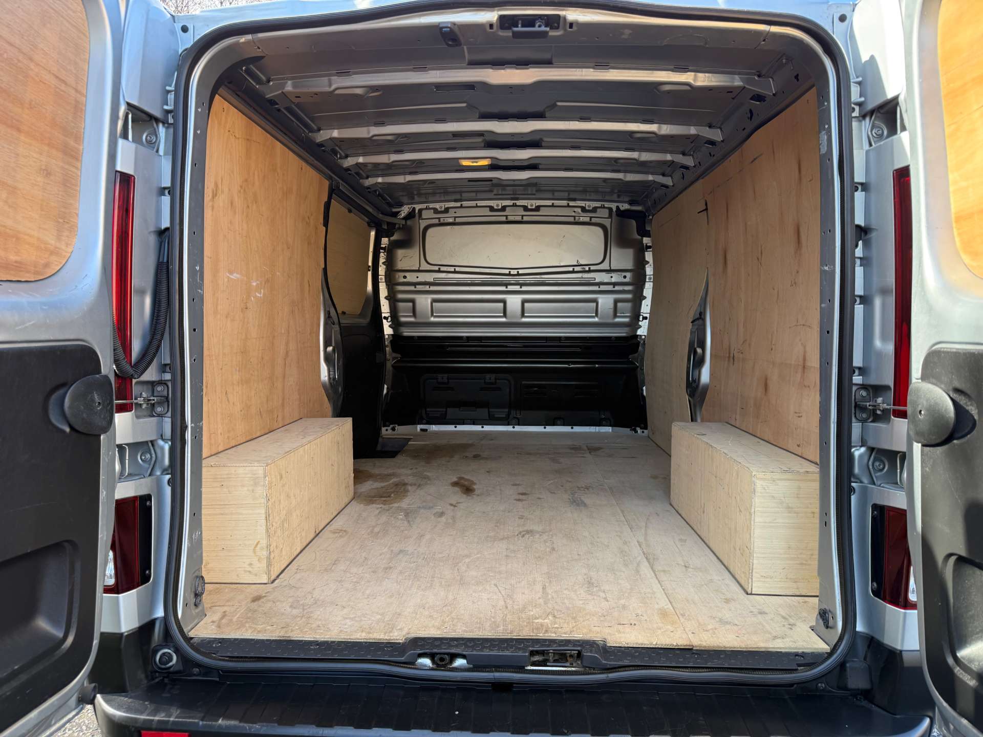 RENAULT TRAFIC 2.0 LL30 Business+ Blue dCi #7