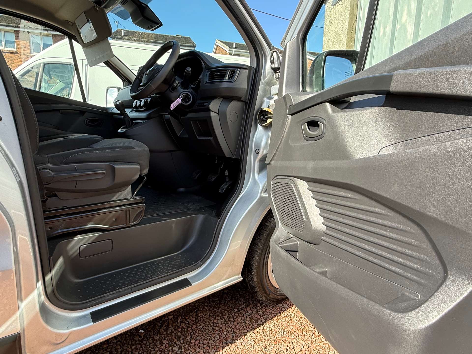 RENAULT TRAFIC 2.0 LL30 Business+ Blue dCi #18