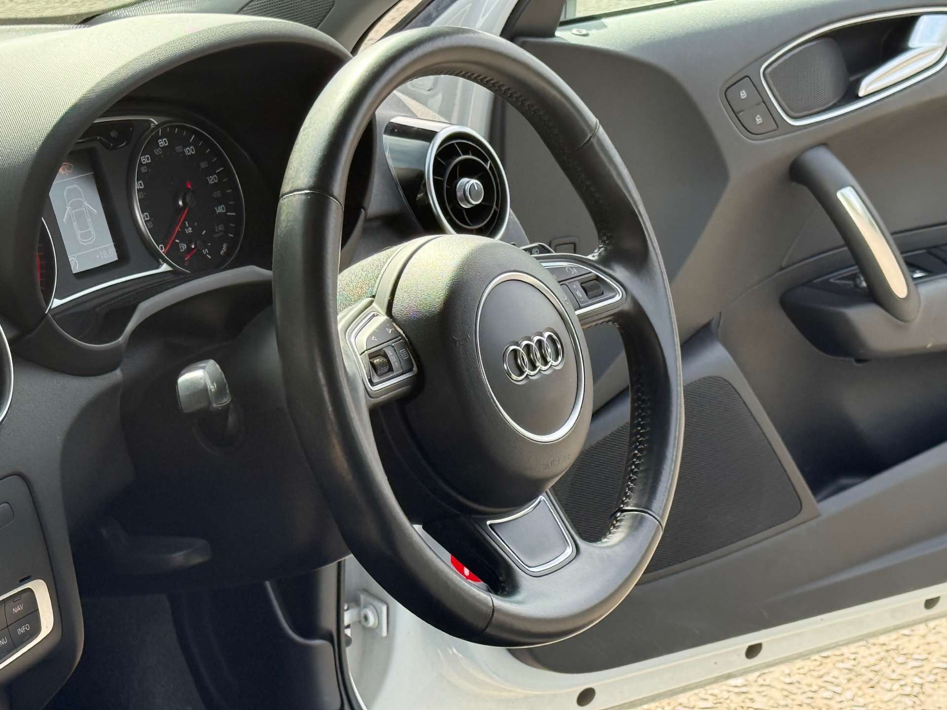 AUDI A1 1.0 SPORT TFSI 3dr #9