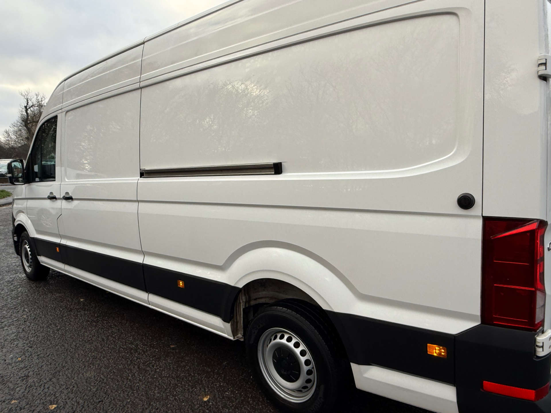 VOLKSWAGEN CRAFTER CR35 LWB Trendline TDI auto box #8