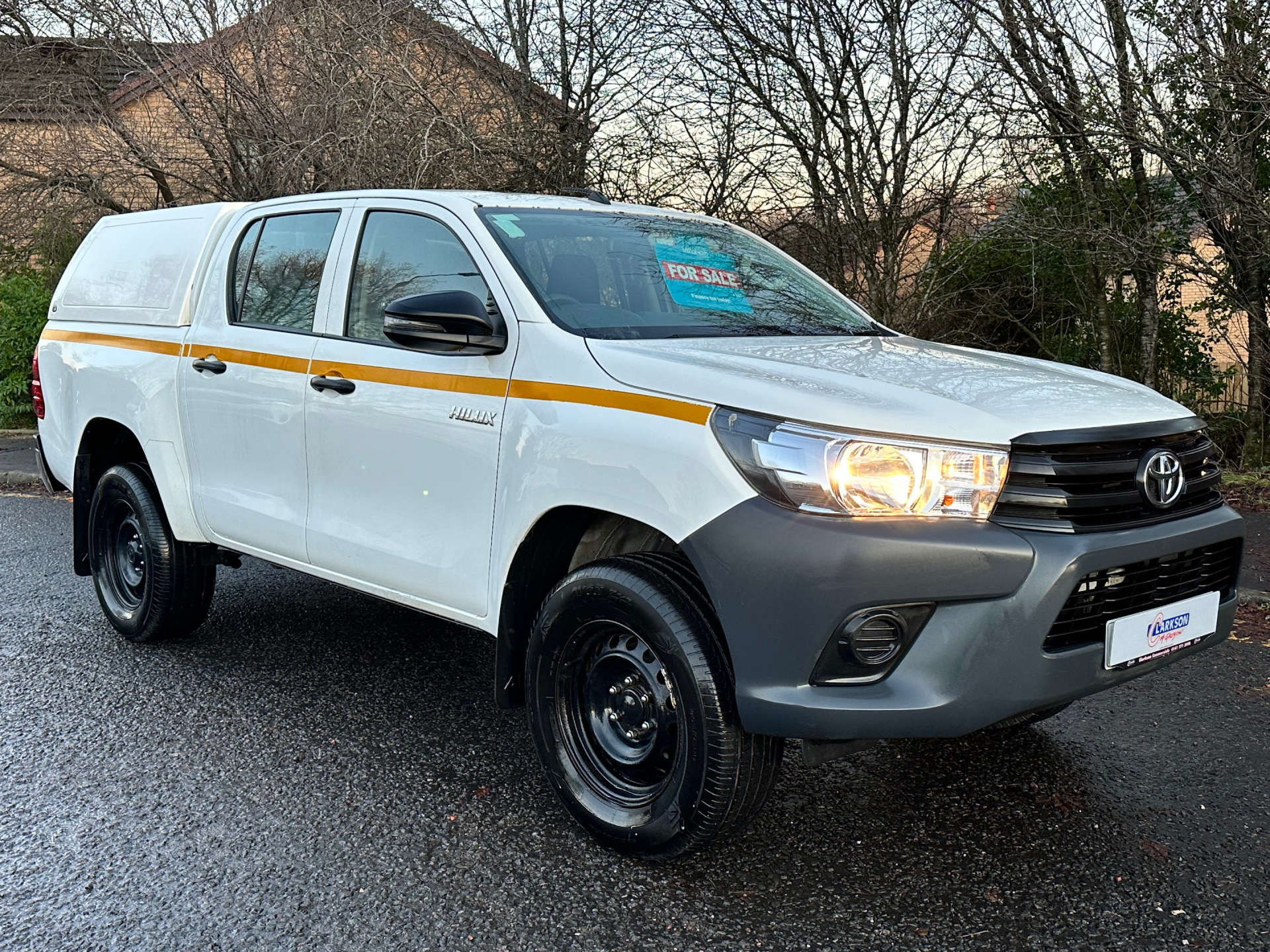 TOYOTA HILUX 2.4 HI-Luxury Active D-4D 4WD Double Cab 4WD 5dr #0