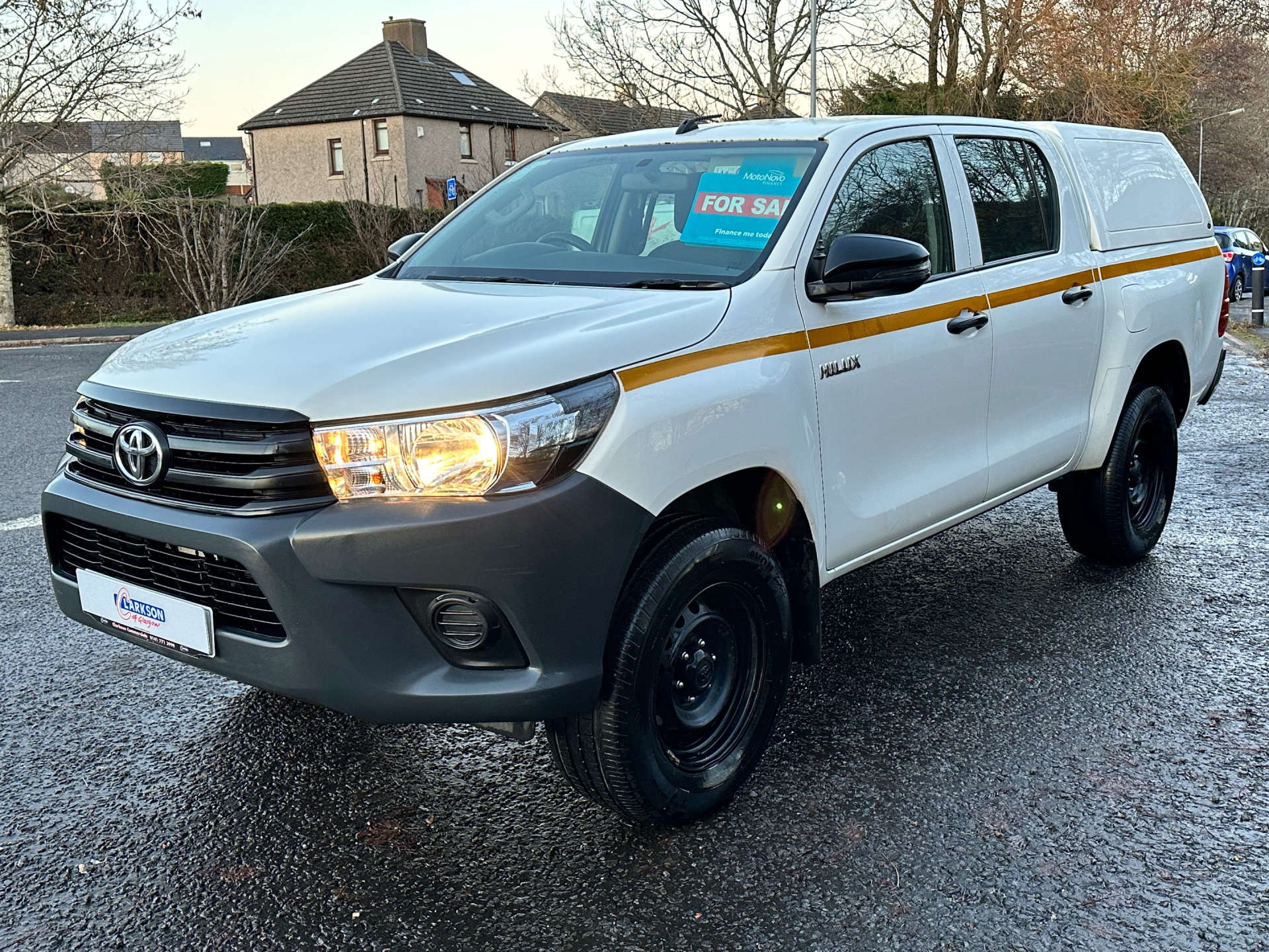 TOYOTA HILUX 2.4 HI-Luxury Active D-4D 4WD Double Cab 4WD 5dr #2