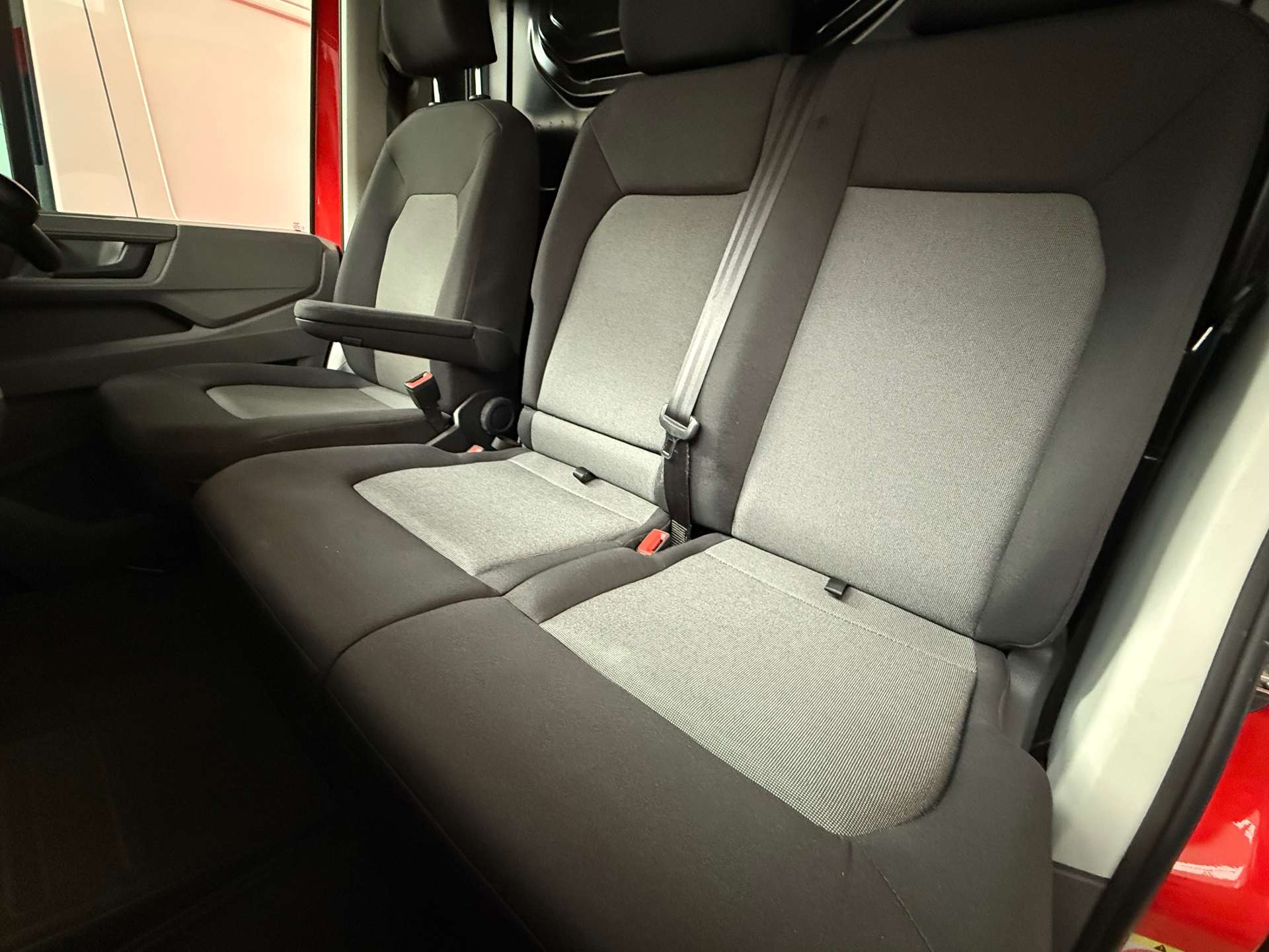VOLKSWAGEN CRAFTER 2.0 CR35 Highline TDI (6000 miles) #10