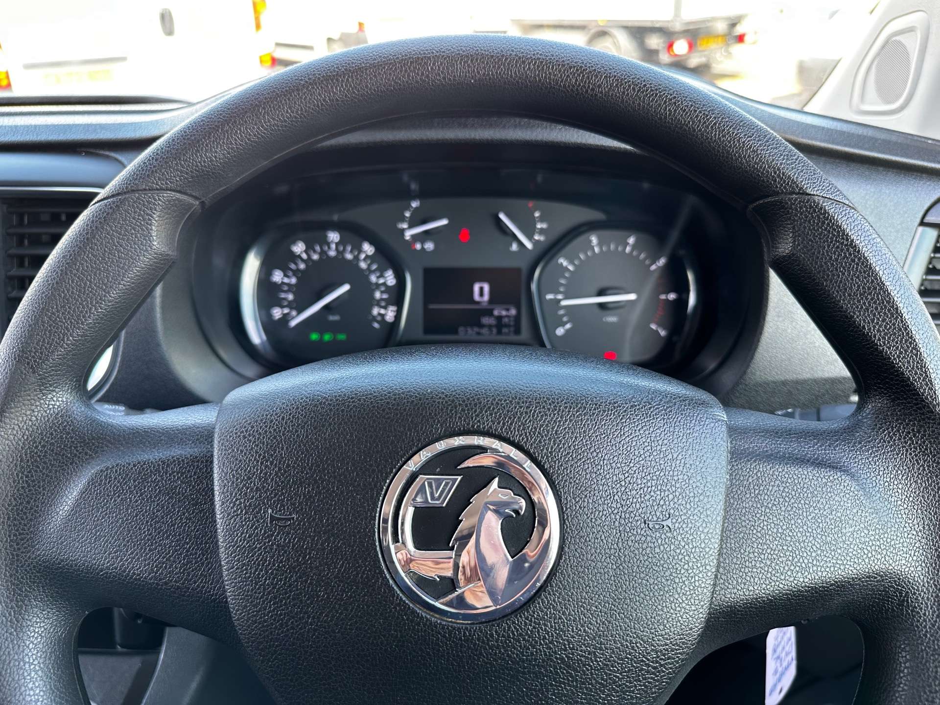 VAUXHALL VIVARO 2900 Dynamic L2 (Choice) #21