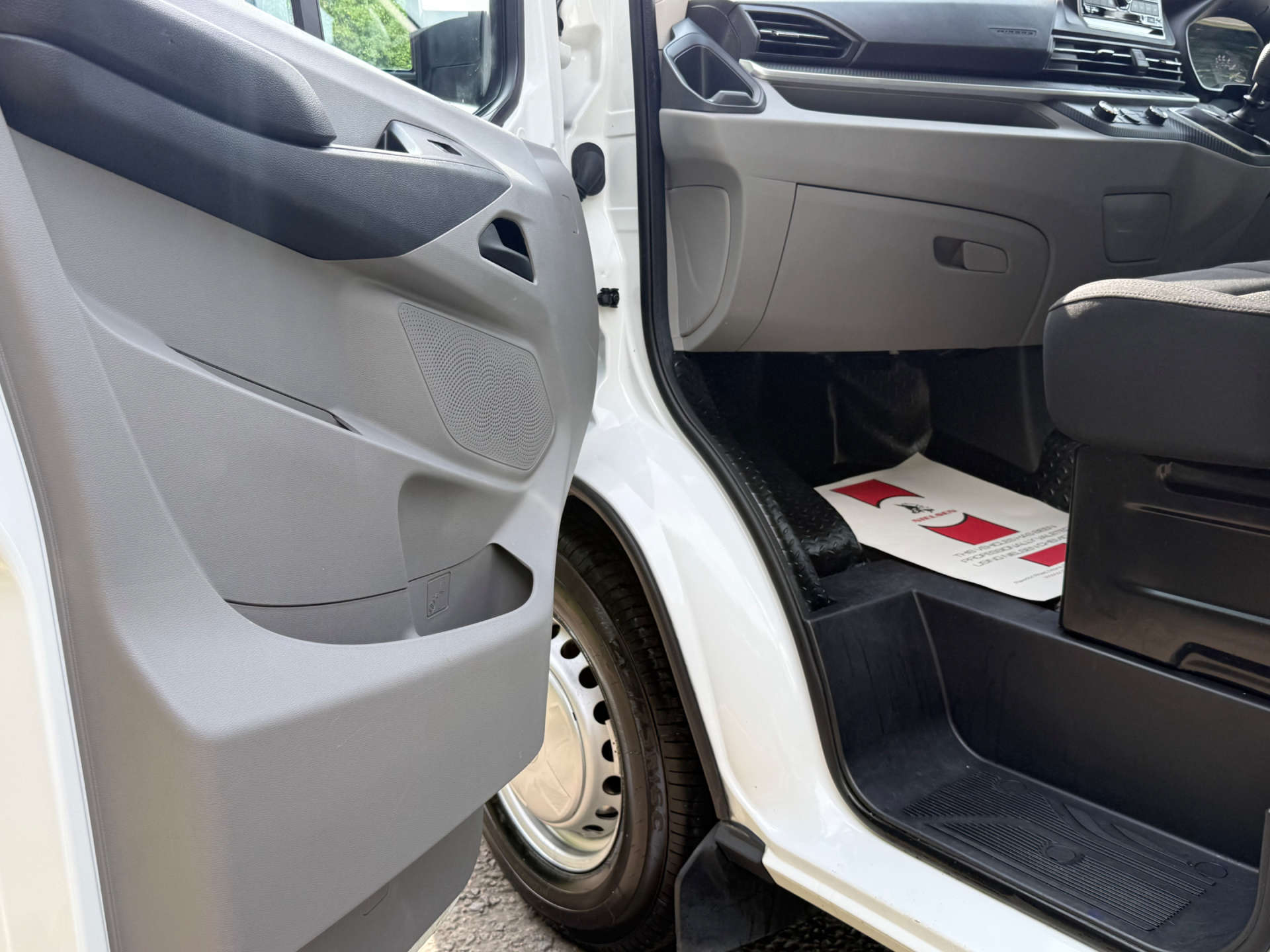 MAXUS DELIVER 9 2.0 LWB (Choice of 2) #6