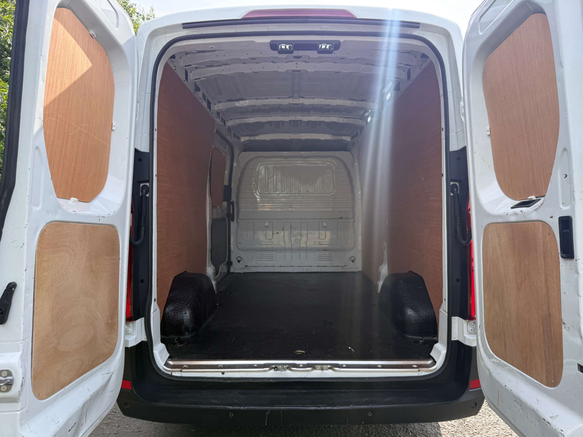 MAXUS DELIVER 9 2.0 LWB (Choice of 2) #14