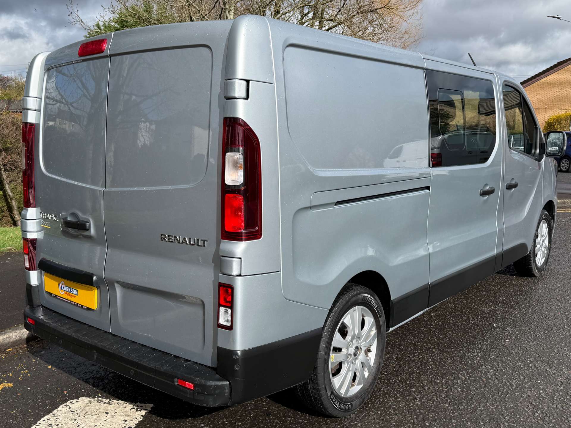 RENAULT TRAFIC 2.0 Trafic LL30 Sport 6 seat CrewVan #4