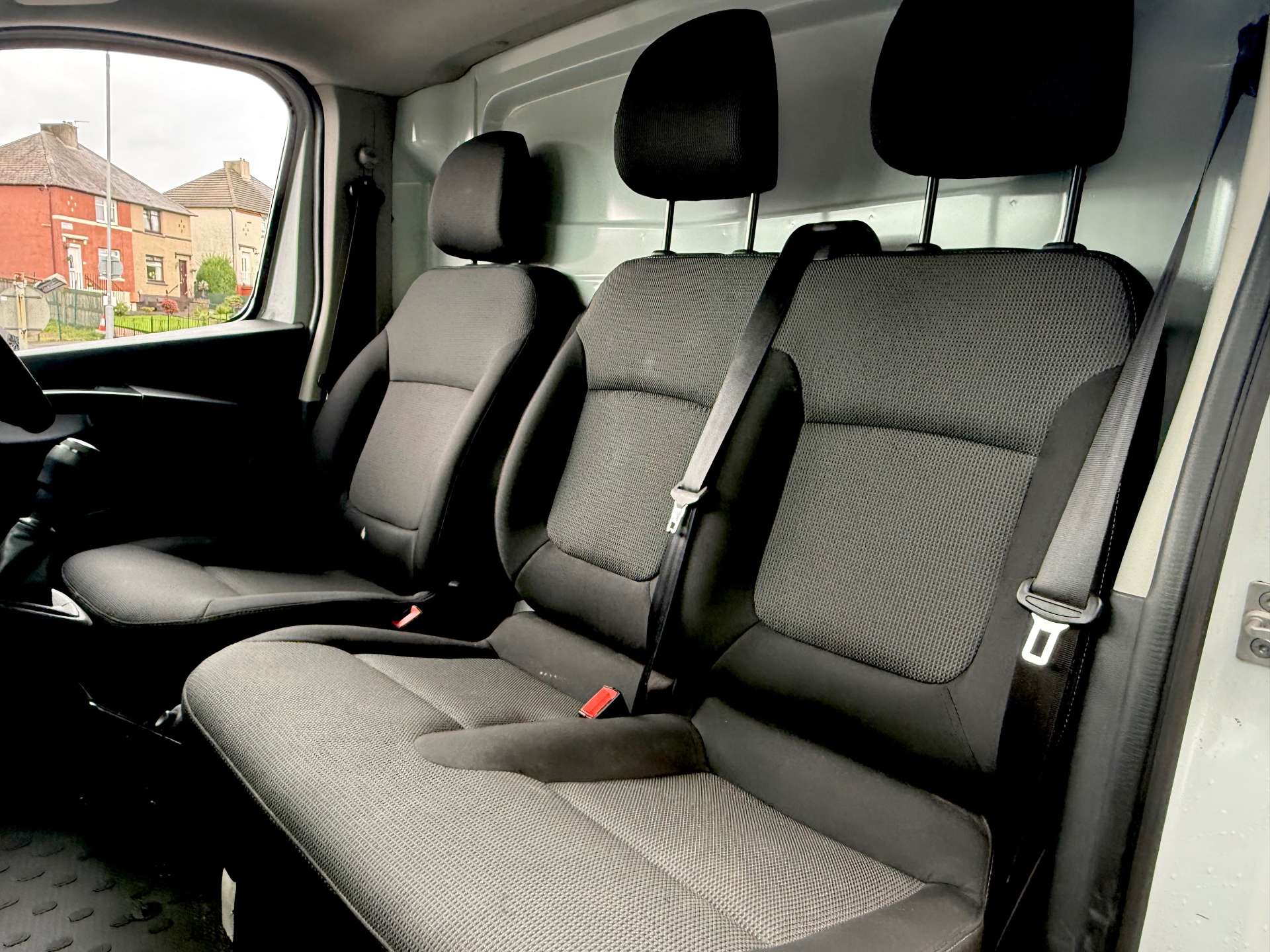 RENAULT TRAFIC LL30 Business Blue 2.0 DCi (L2) #6