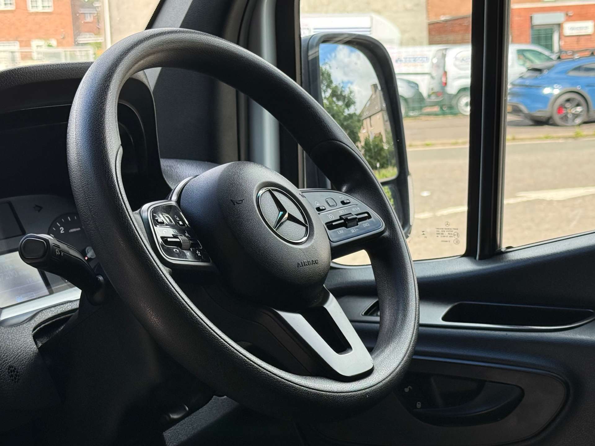 MERCEDES-BENZ SPRINTER 315CDi PROGRESSIVE MWB (L2H2) #7