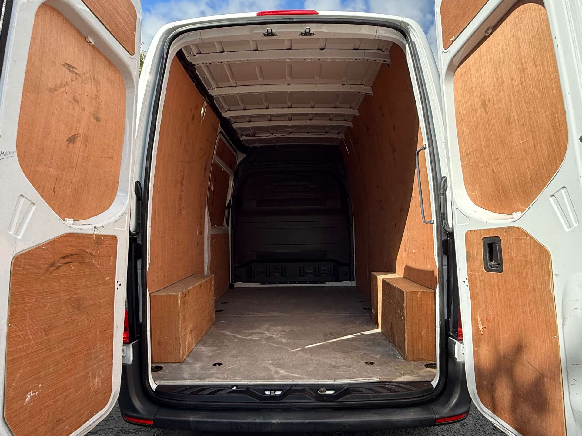 MERCEDES-BENZ SPRINTER 315CDi PROGRESSIVE MWB (L2H2) #15