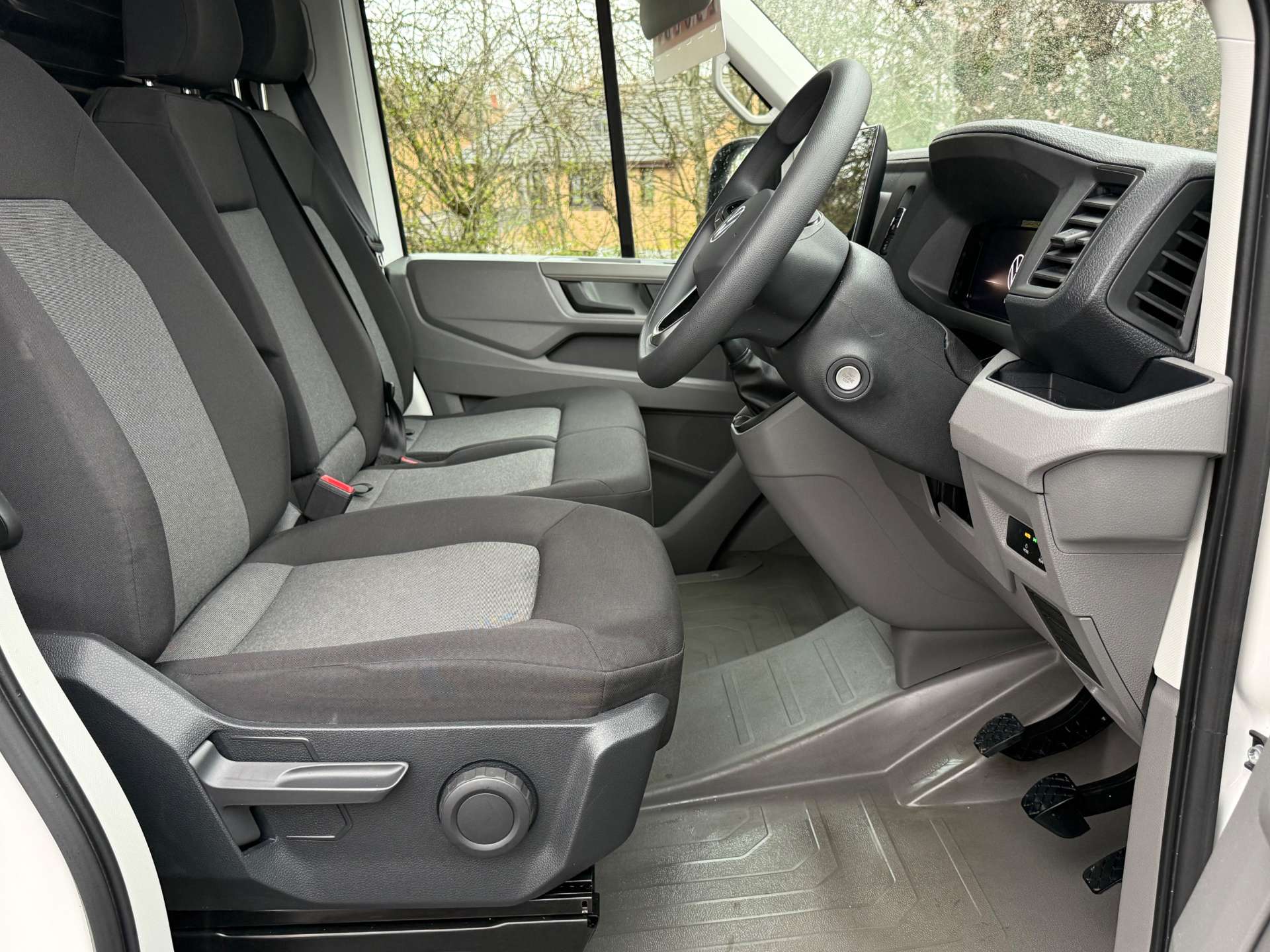 VOLKSWAGEN CRAFTER CR35 COMMERCE+ TDI MWB (Choice) #5