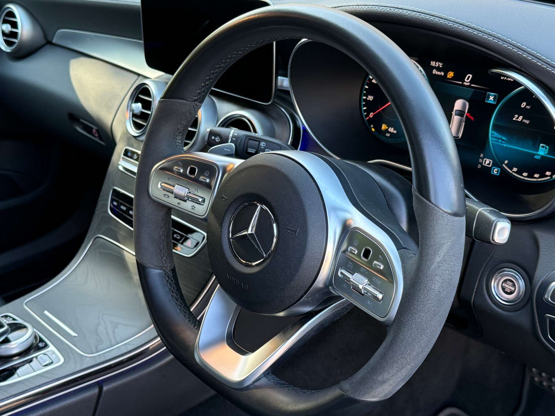 MERCEDES-BENZ C-CLASS 2.0 C 300 AMG Line Premium D Auto 5dr #8