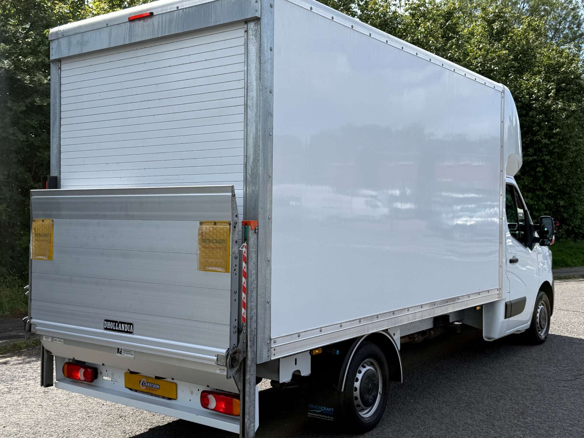 RENAULT MASTER LL35 Business Luton Box Van (with T/L) #4
