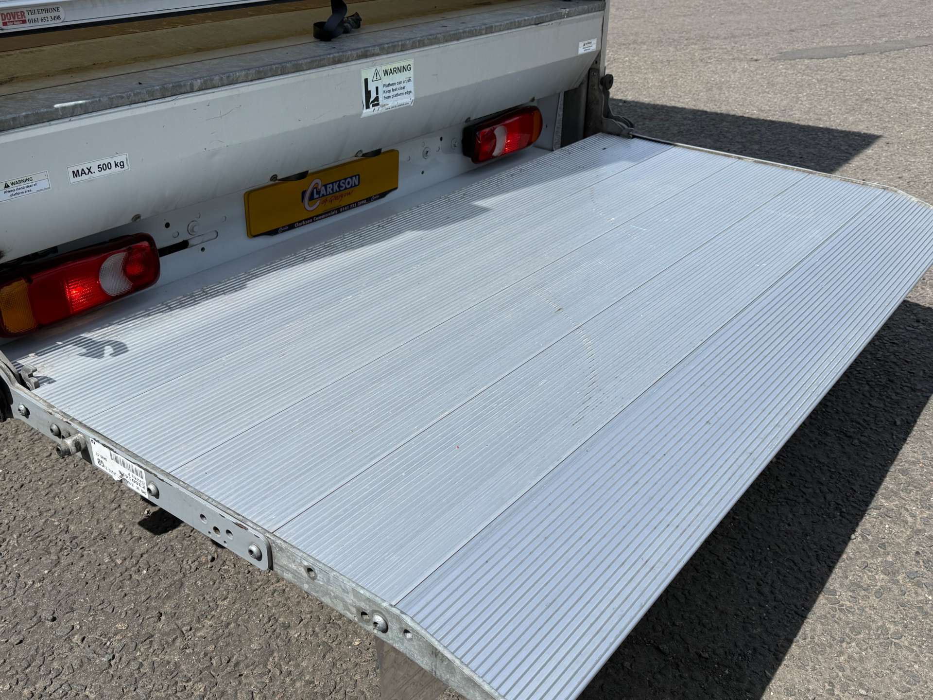 RENAULT MASTER LL35 Business Luton Box Van (with T/L) #19