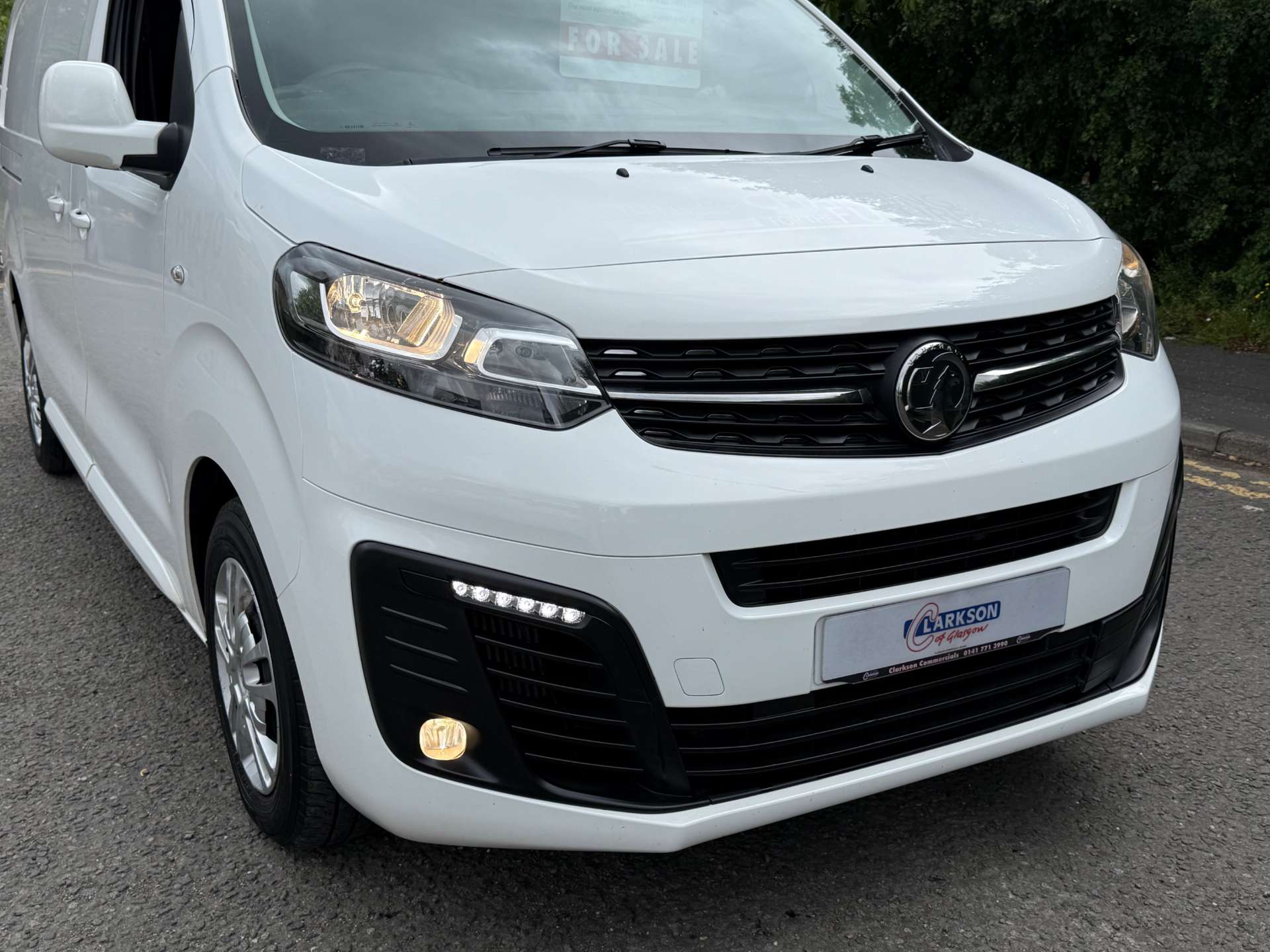 VAUXHALL VIVARO 2900 Sportive L2 #8