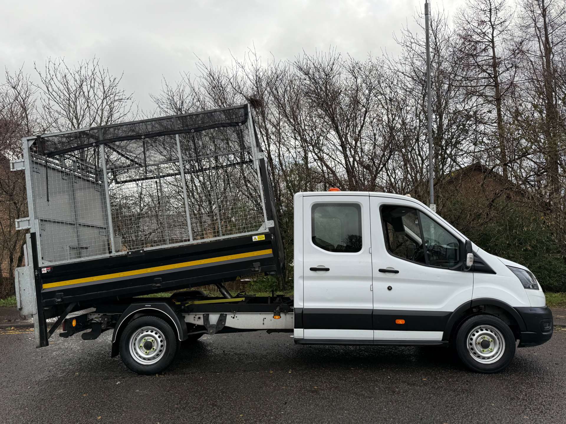 FORD TRANSIT 350 Caged Crewcab Tipper & Taillift #4