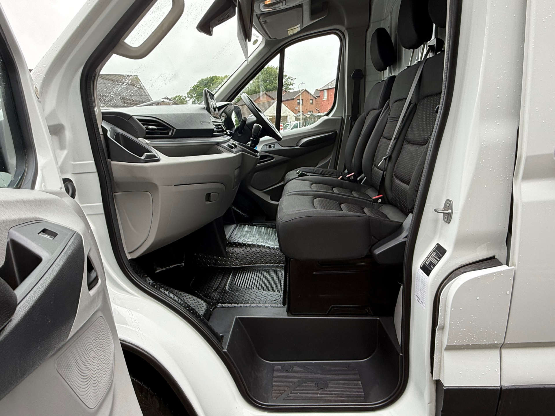MAXUS DELIVER 9 L3H2 LWB (Choice of 4) #8