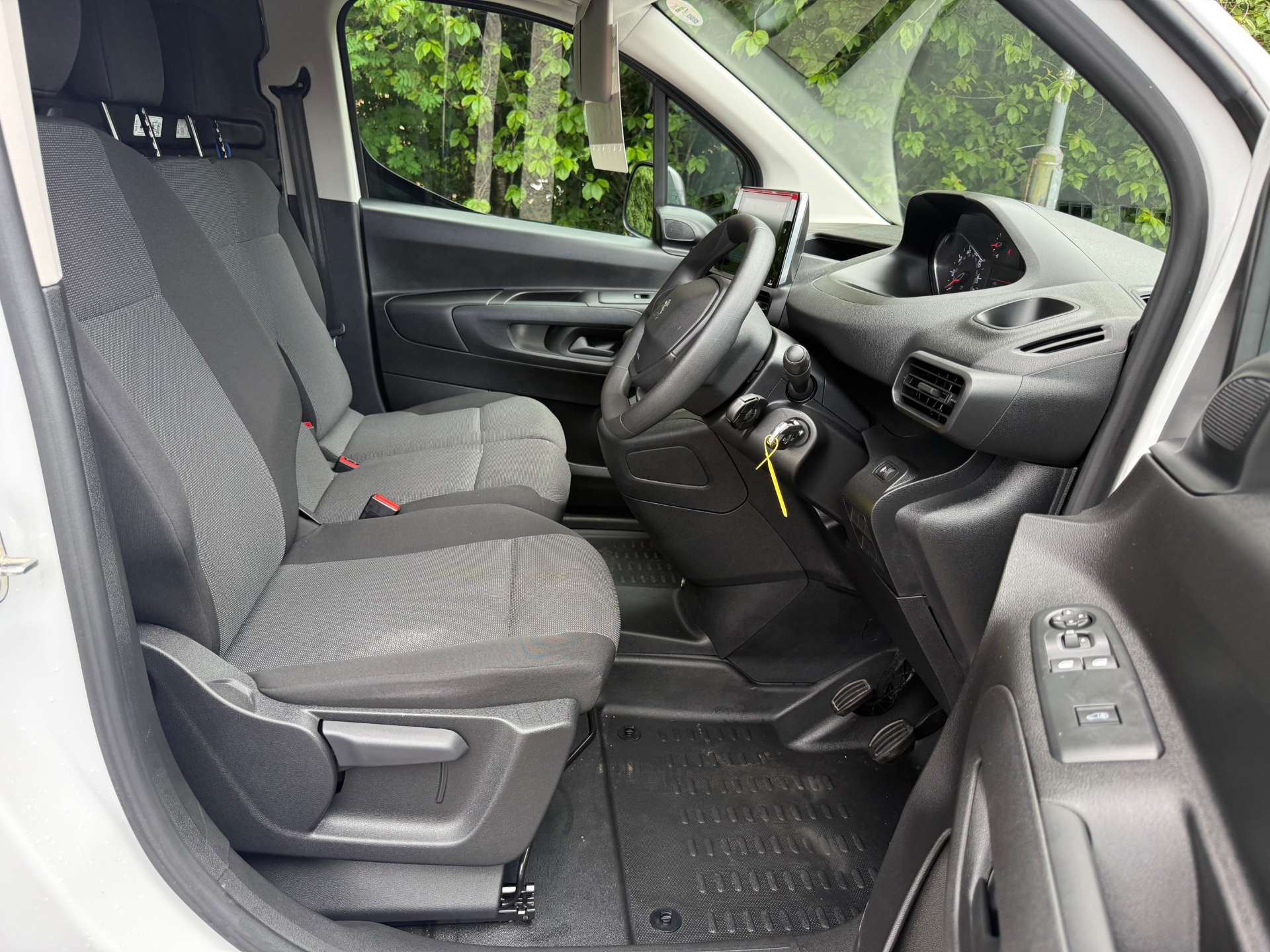 PEUGEOT PARTNER 1.5 Partner Professional Premium BHDi #9