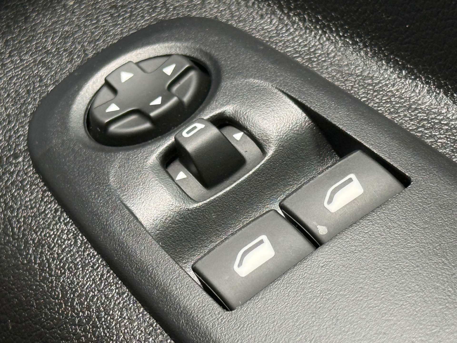 PEUGEOT PARTNER 1.5 Partner Professional Premium BHDi #22