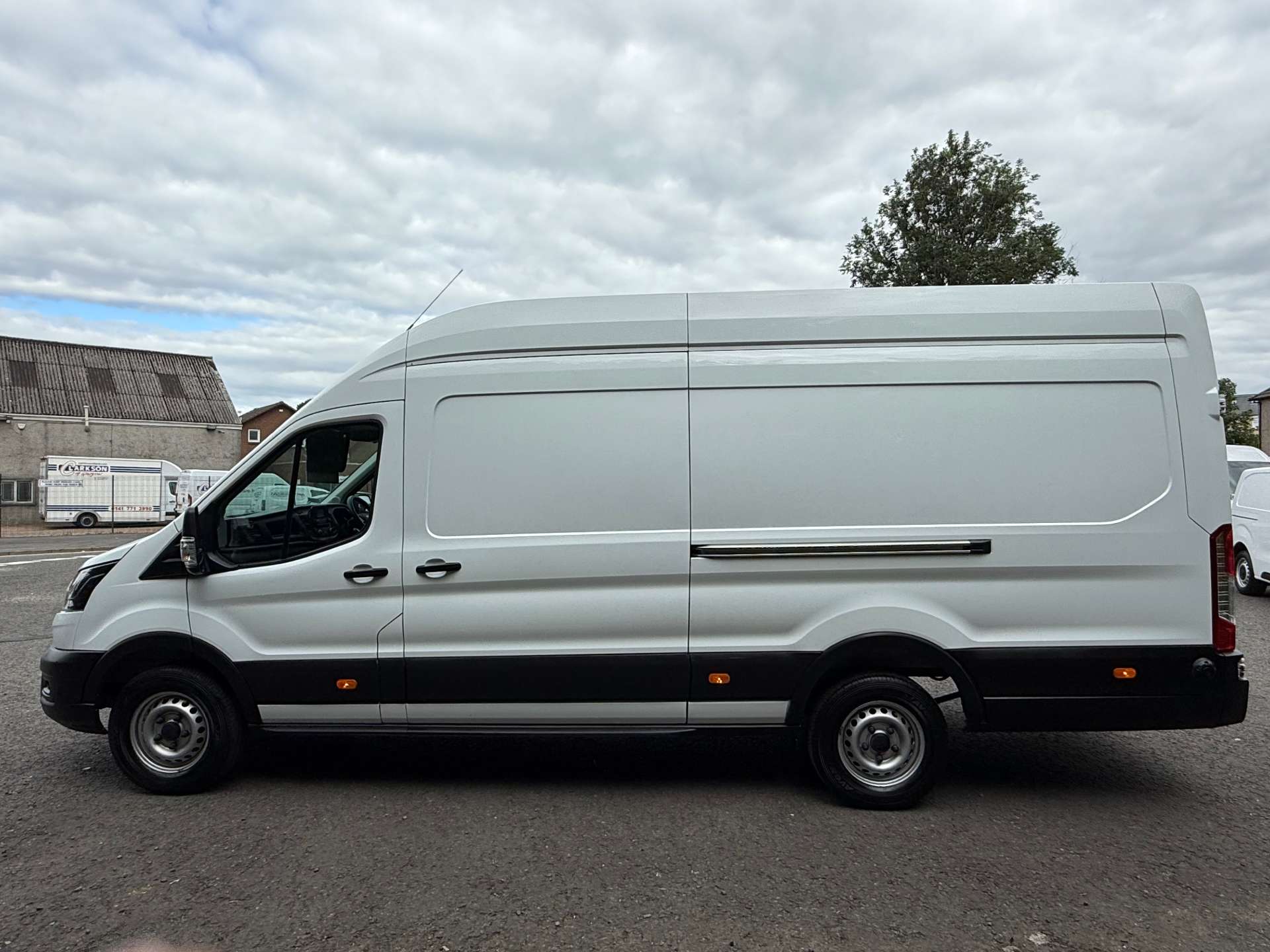 FORD TRANSIT 350 Leader L4 EL-LWB 2.0 EcoBlue #19