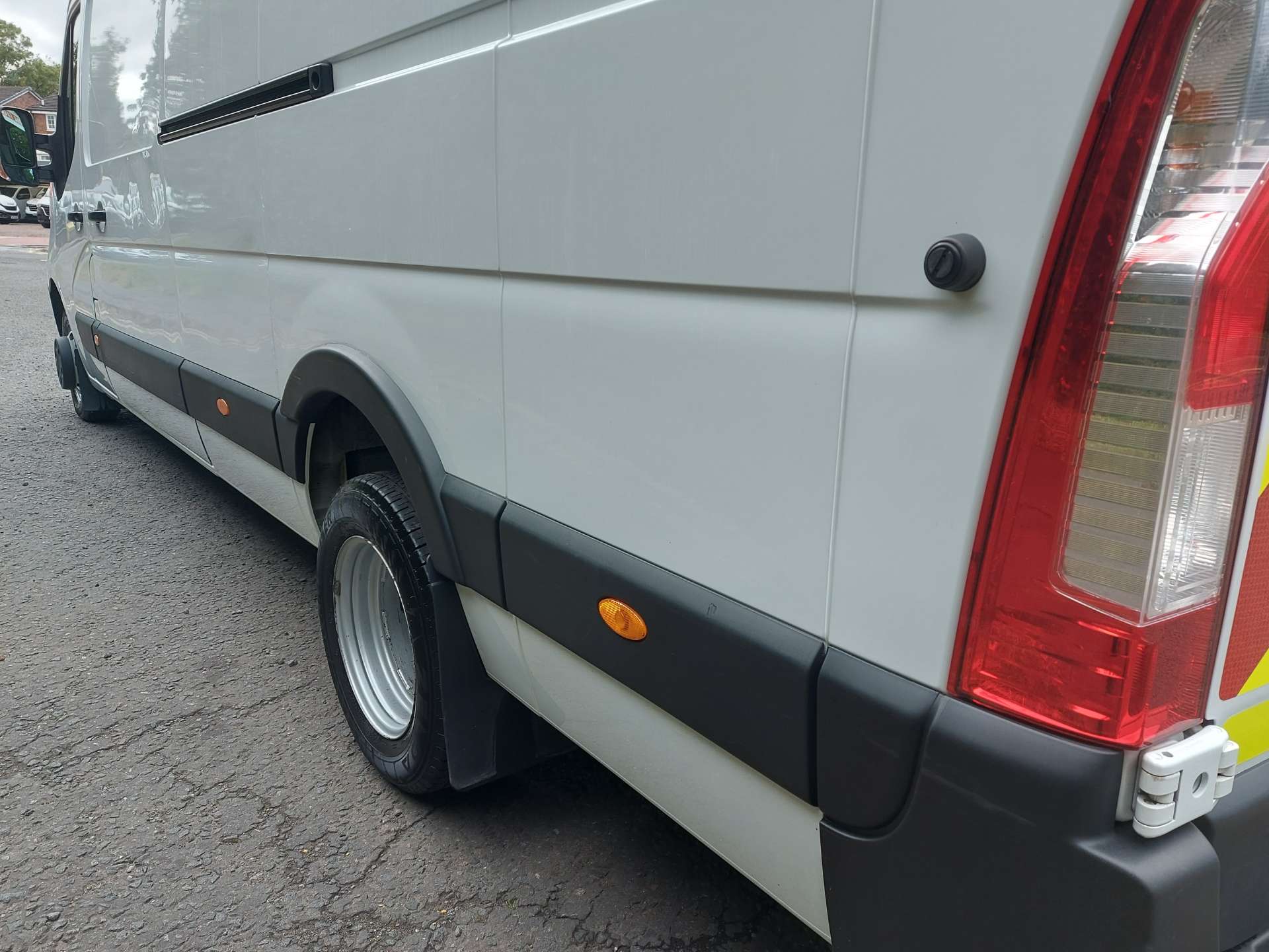 NISSAN INTERSTAR 2.3 Tekna DCi L4 Twin rear wheels #9