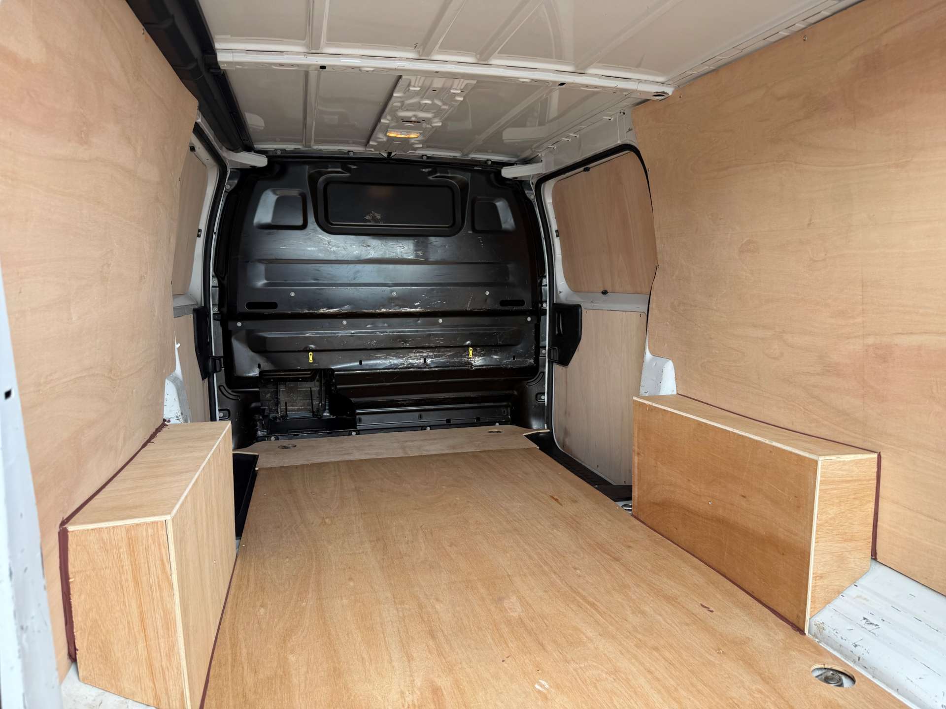 VAUXHALL VIVARO F2900 Sportive L2 #6