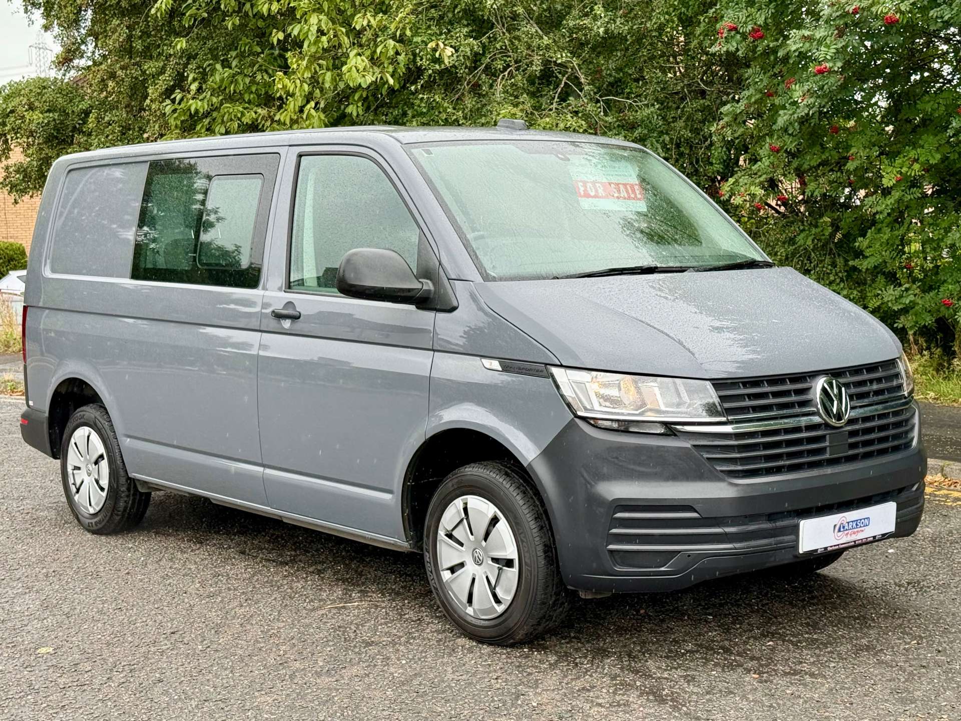 VOLKSWAGEN TRANSPORTER 2.0 T30 StartLine TDI Kombi Van #0