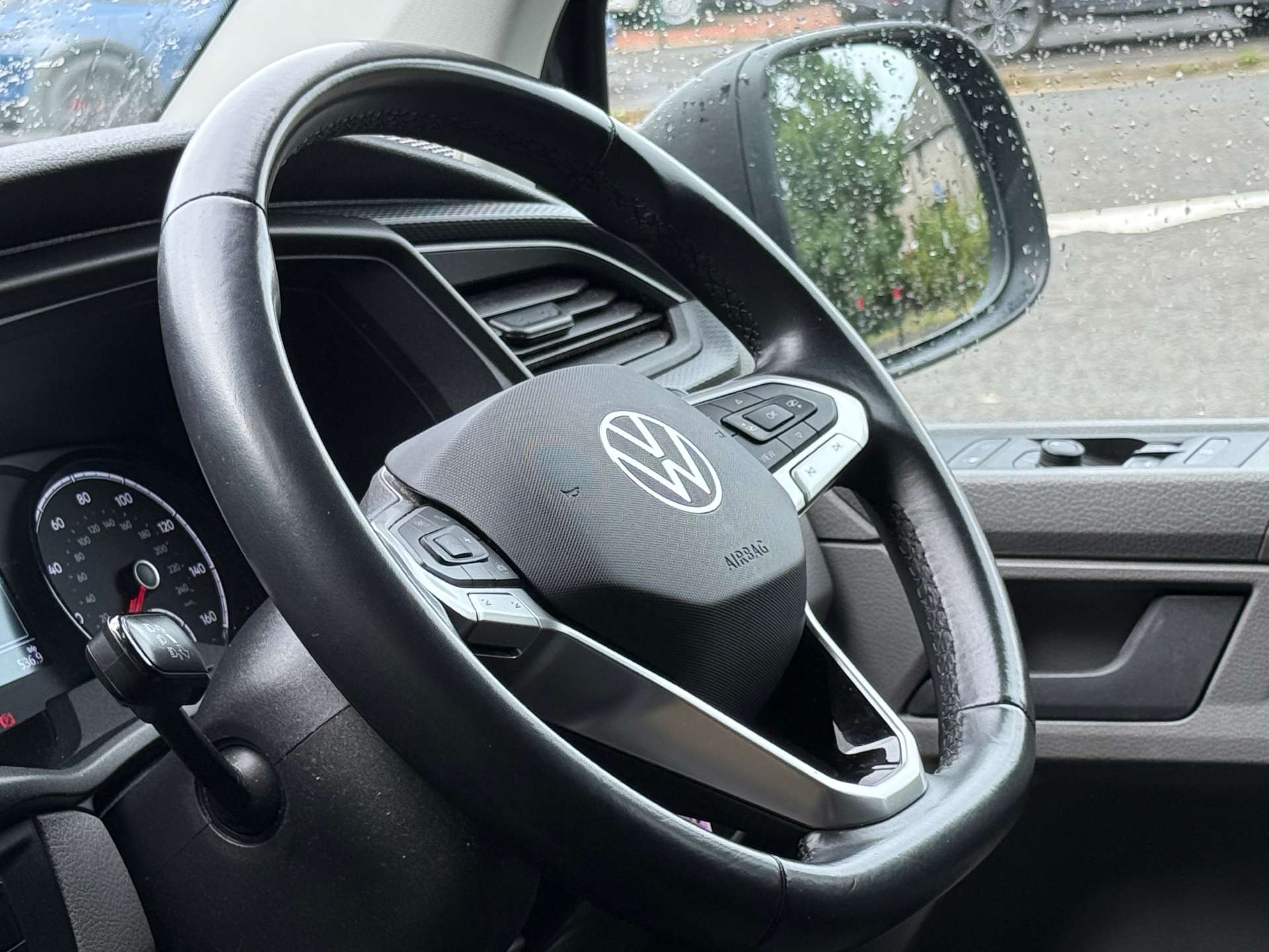 VOLKSWAGEN TRANSPORTER 2.0 T30 StartLine TDI Kombi Van #8