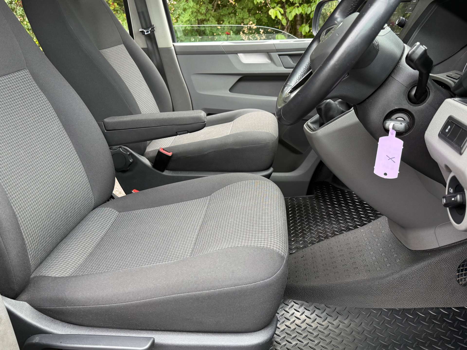 VOLKSWAGEN TRANSPORTER 2.0 T30 StartLine TDI Kombi Van #16
